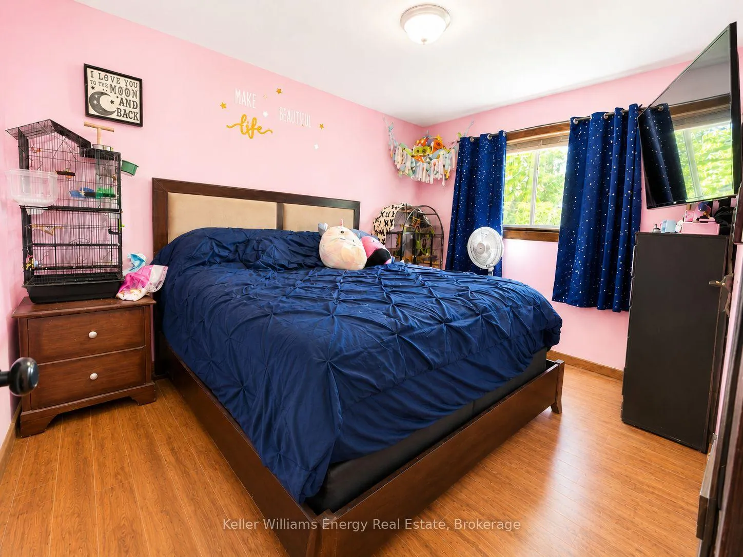 Photo 11 of 245 Smart Crescent, Greater Napanee — HOMEH
