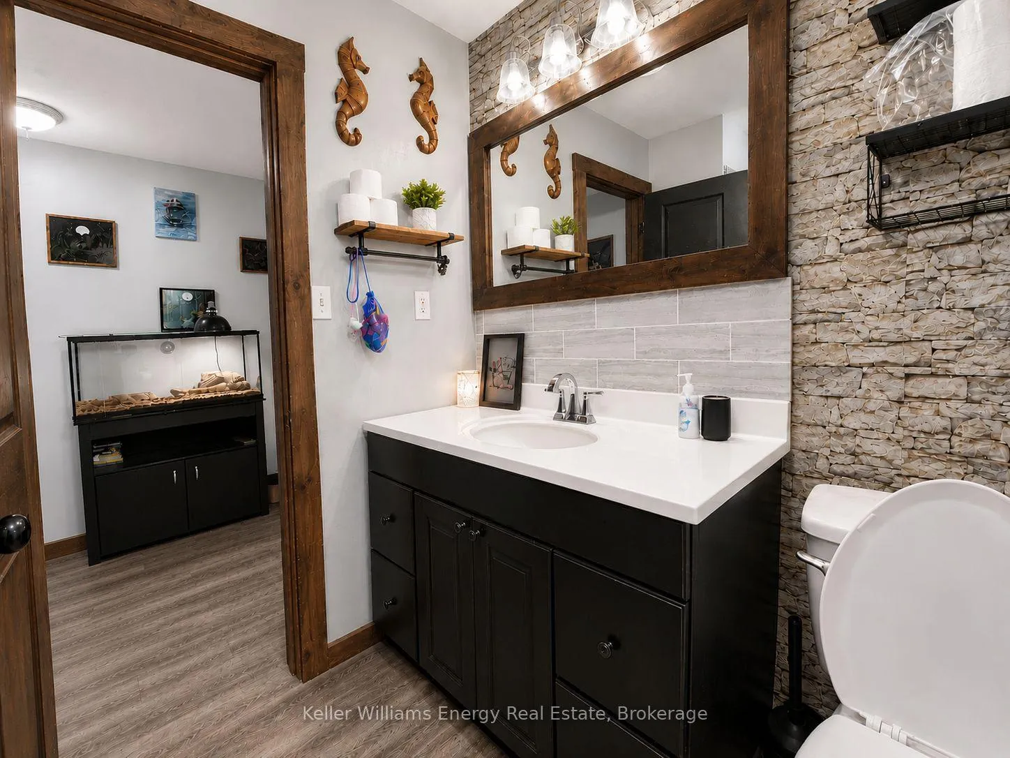 Photo 14 of 245 Smart Crescent, Greater Napanee — HOMEH