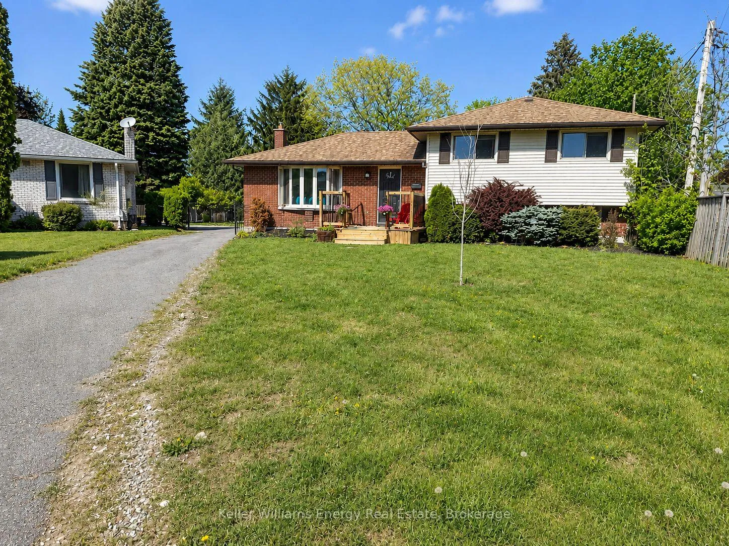 Photo 32 of 245 Smart Crescent, Greater Napanee — HOMEH