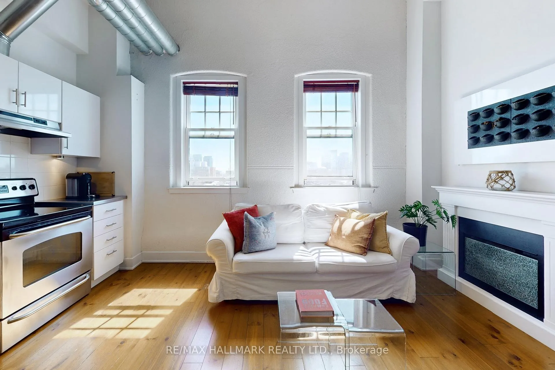 Photo 5 of Unit 504, 183 Dovercourt Road, Toronto, Trinity-Bellwoods — HOMEH