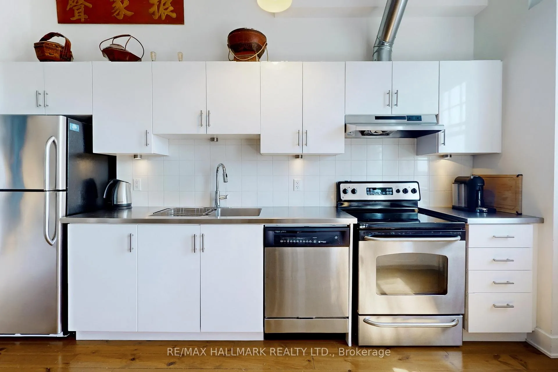 Photo 8 of Unit 504, 183 Dovercourt Road, Toronto, Trinity-Bellwoods — HOMEH