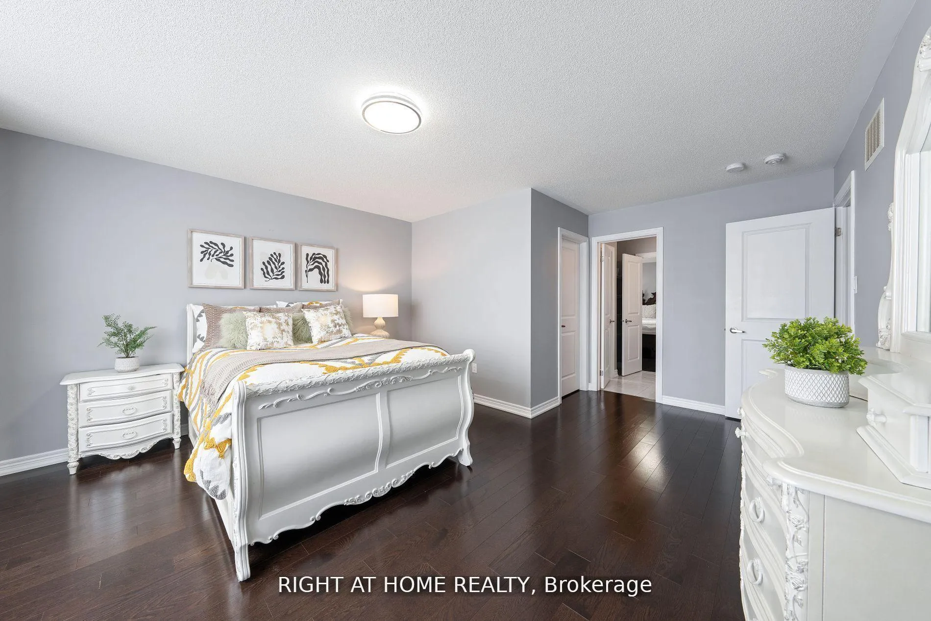 Photo 29 of 1655 Emberton Way, Innisfil, Alcona — HOMEH