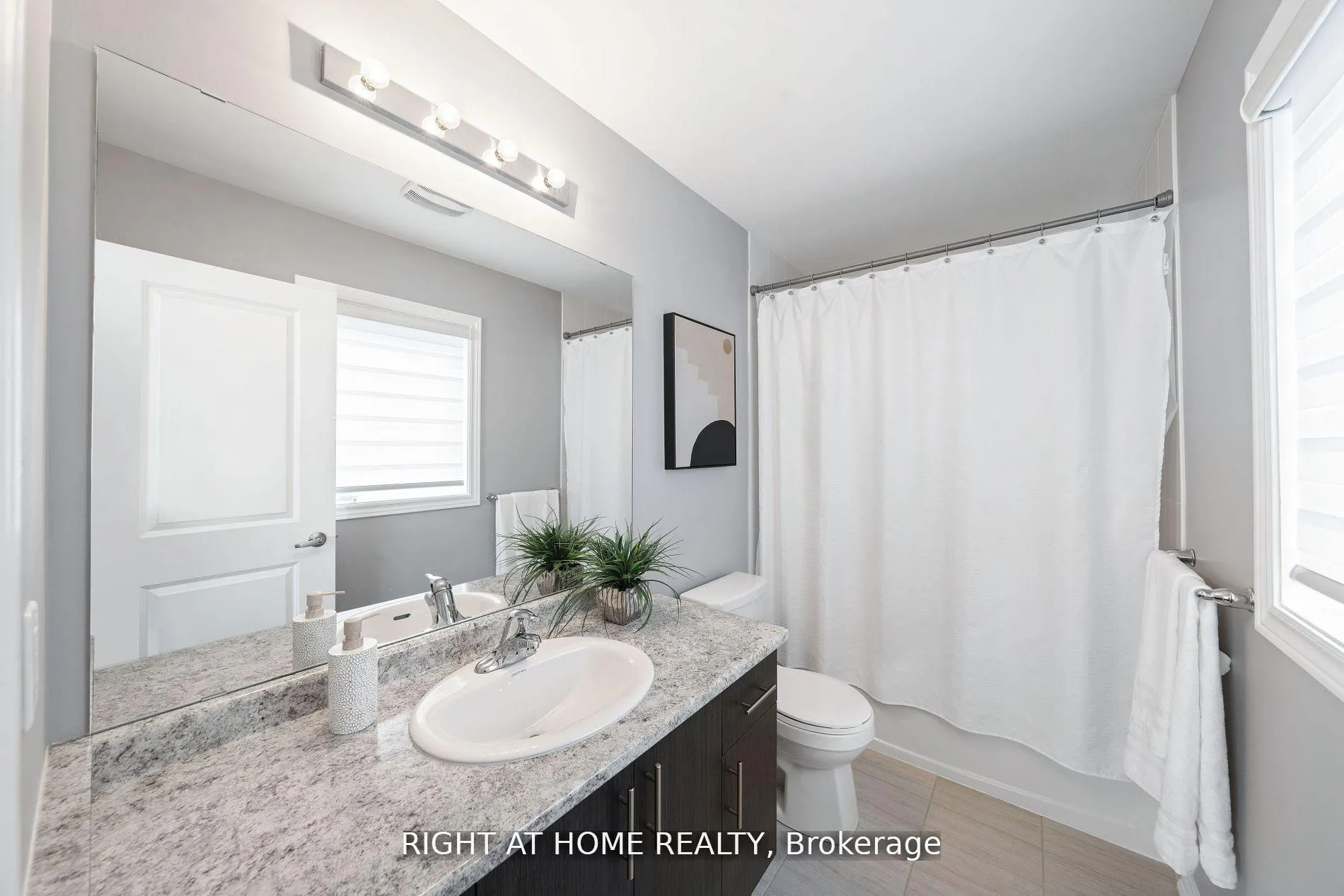 Photo 31 of 1655 Emberton Way, Innisfil, Alcona — HOMEH