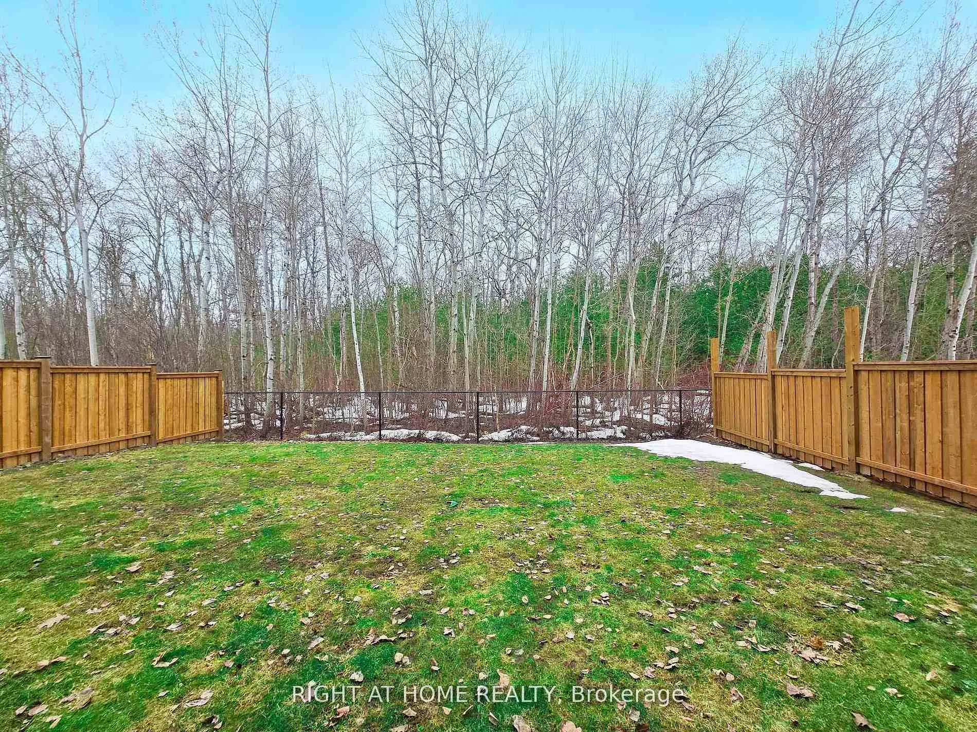 Photo 33 of 1655 Emberton Way, Innisfil, Alcona — HOMEH