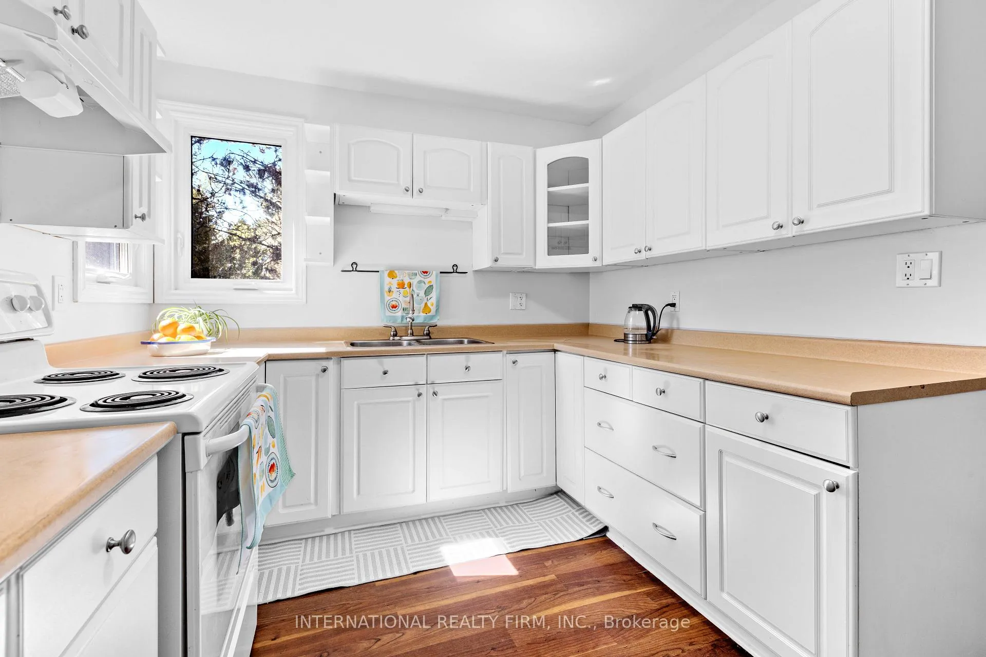 Photo 10 of Unit 30, 116 McClintock Way, Ottawa, Kanata - Katimavik — HOMEH
