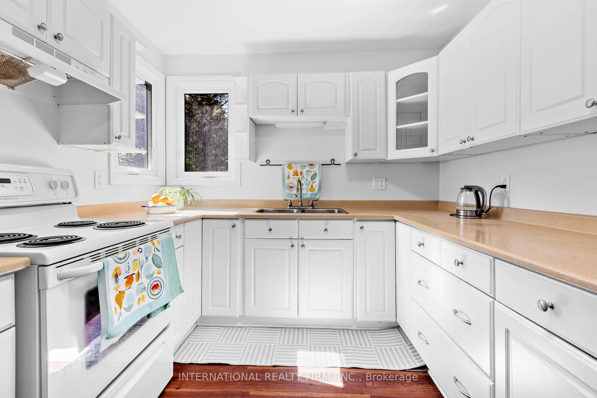 Photo 11 of Unit 30, 116 McClintock Way, Ottawa, Kanata - Katimavik — HOMEH
