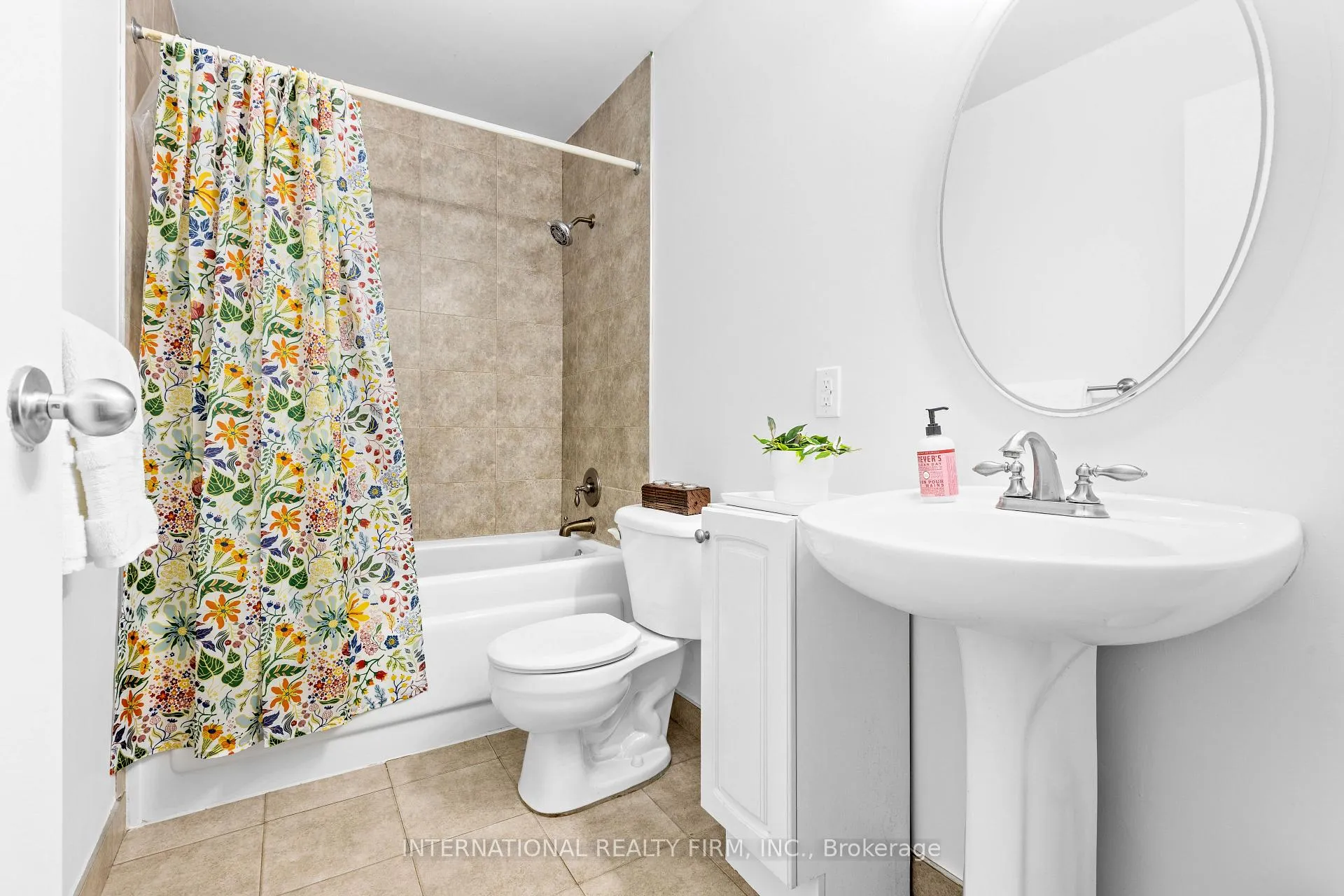 Photo 23 of Unit 30, 116 McClintock Way, Ottawa, Kanata - Katimavik — HOMEH
