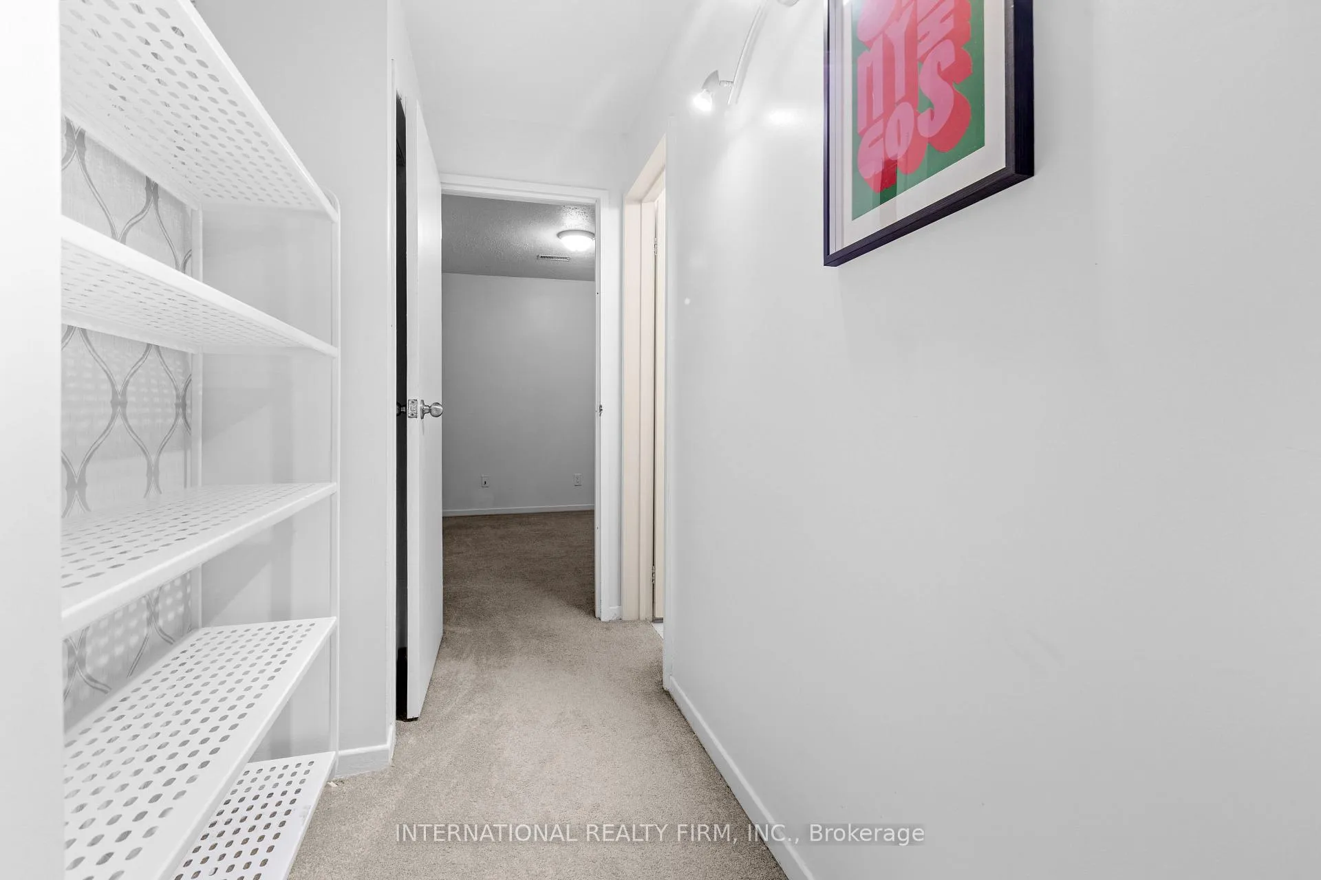Photo 25 of Unit 30, 116 McClintock Way, Ottawa, Kanata - Katimavik — HOMEH