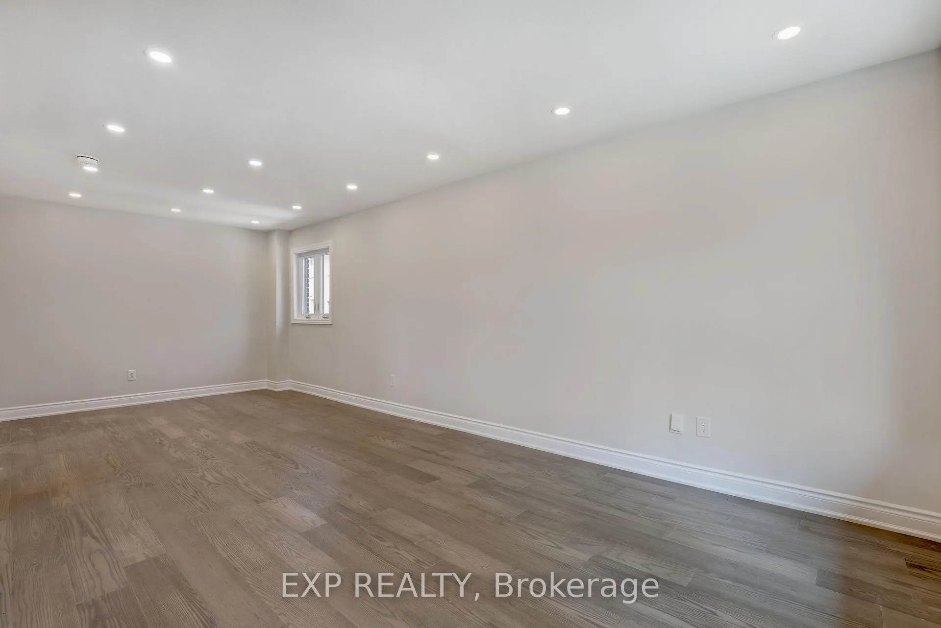 Photo 4 of Unit Main, 432 Mortimer Avenue, Toronto, East York — HOMEH