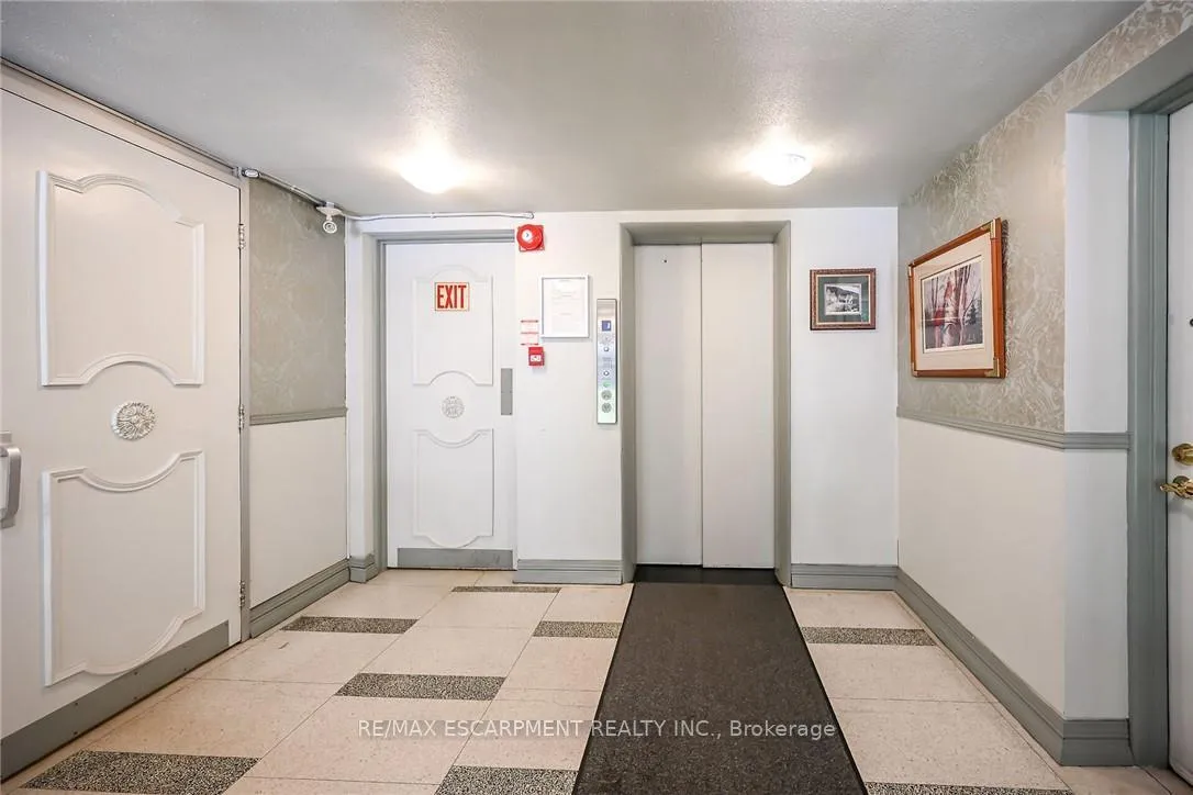 Photo 4 of Unit 405, 107 St Joseph'S Drive, Hamilton, Corktown — HOMEH