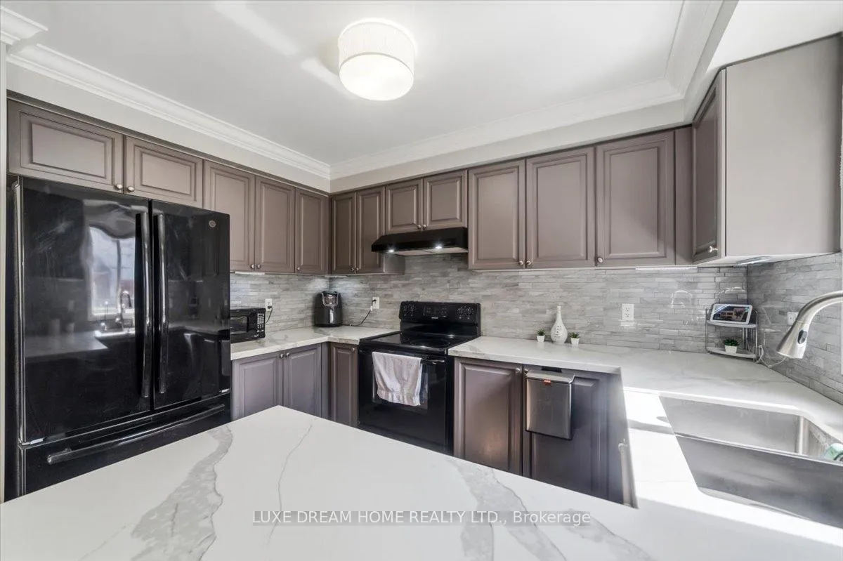 Photo 16 of 100 Panton Trail, Milton, Dempsey — HOMEH