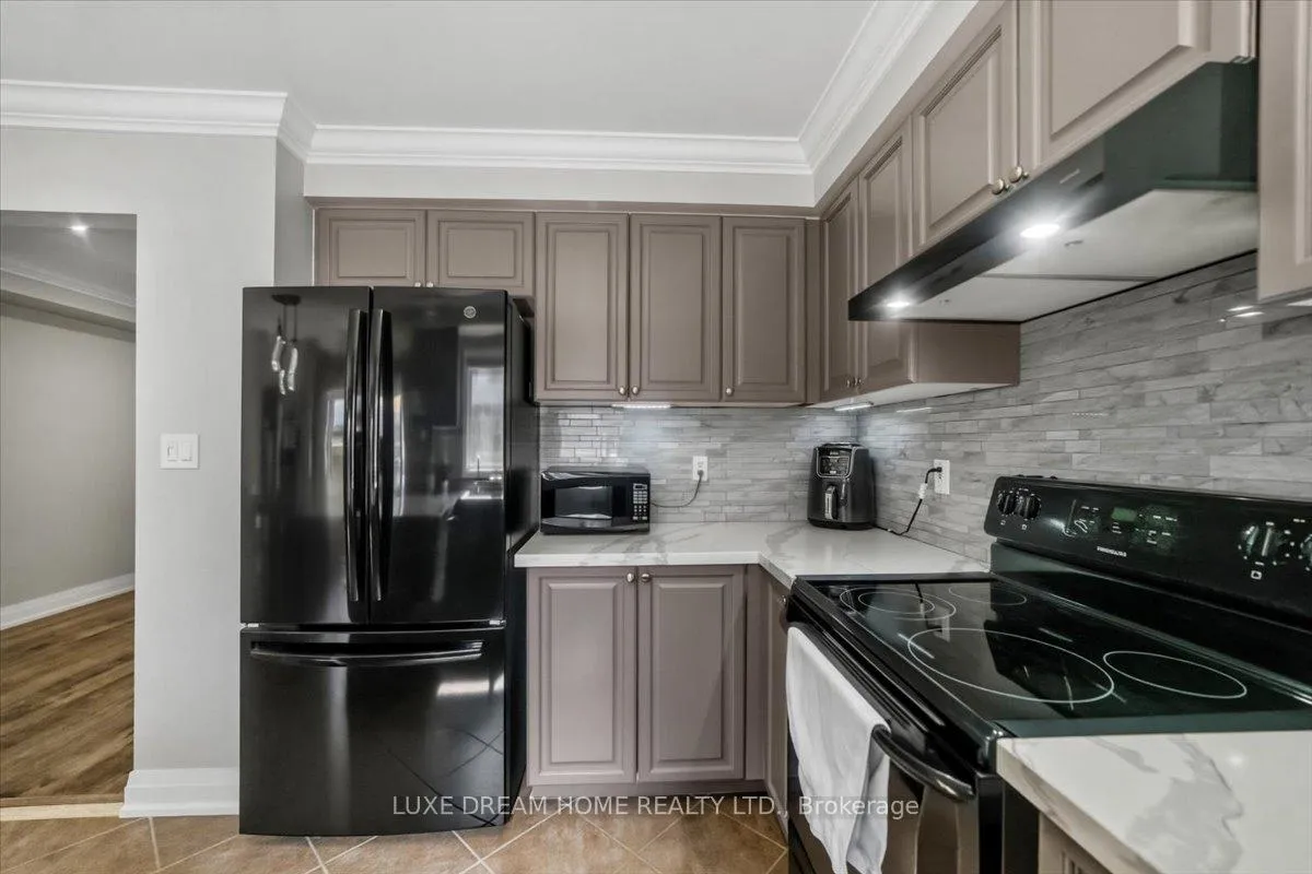 Photo 19 of 100 Panton Trail, Milton, Dempsey — HOMEH