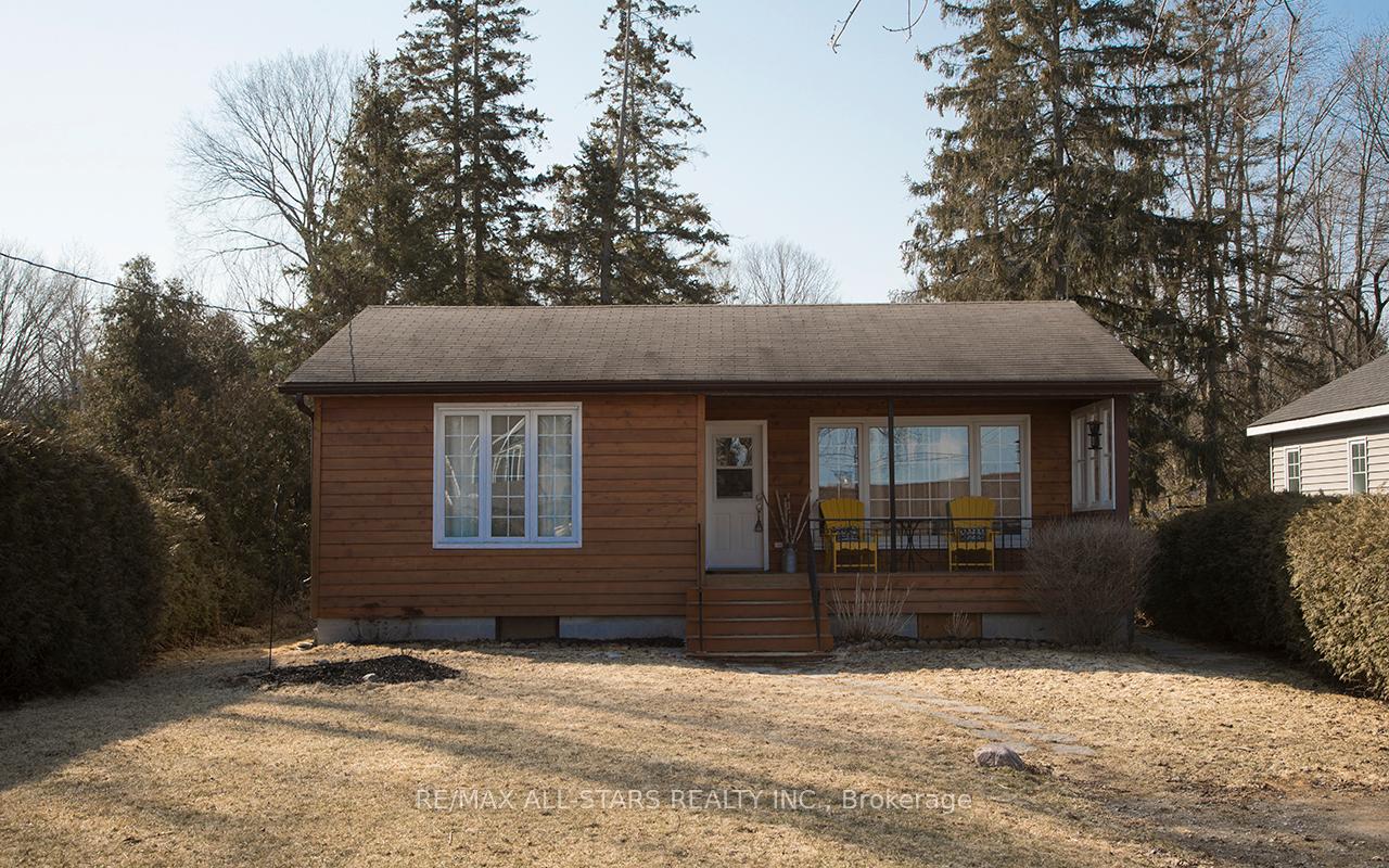 Photo 1 of 233 Lake Drive E, Georgina, Historic Lakeshore Communities — HOMEH