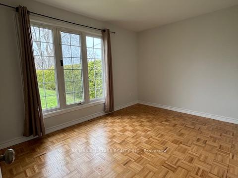 Photo 32 of 233 Lake Drive E, Georgina, Historic Lakeshore Communities — HOMEH