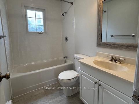 Photo 34 of 233 Lake Drive E, Georgina, Historic Lakeshore Communities — HOMEH