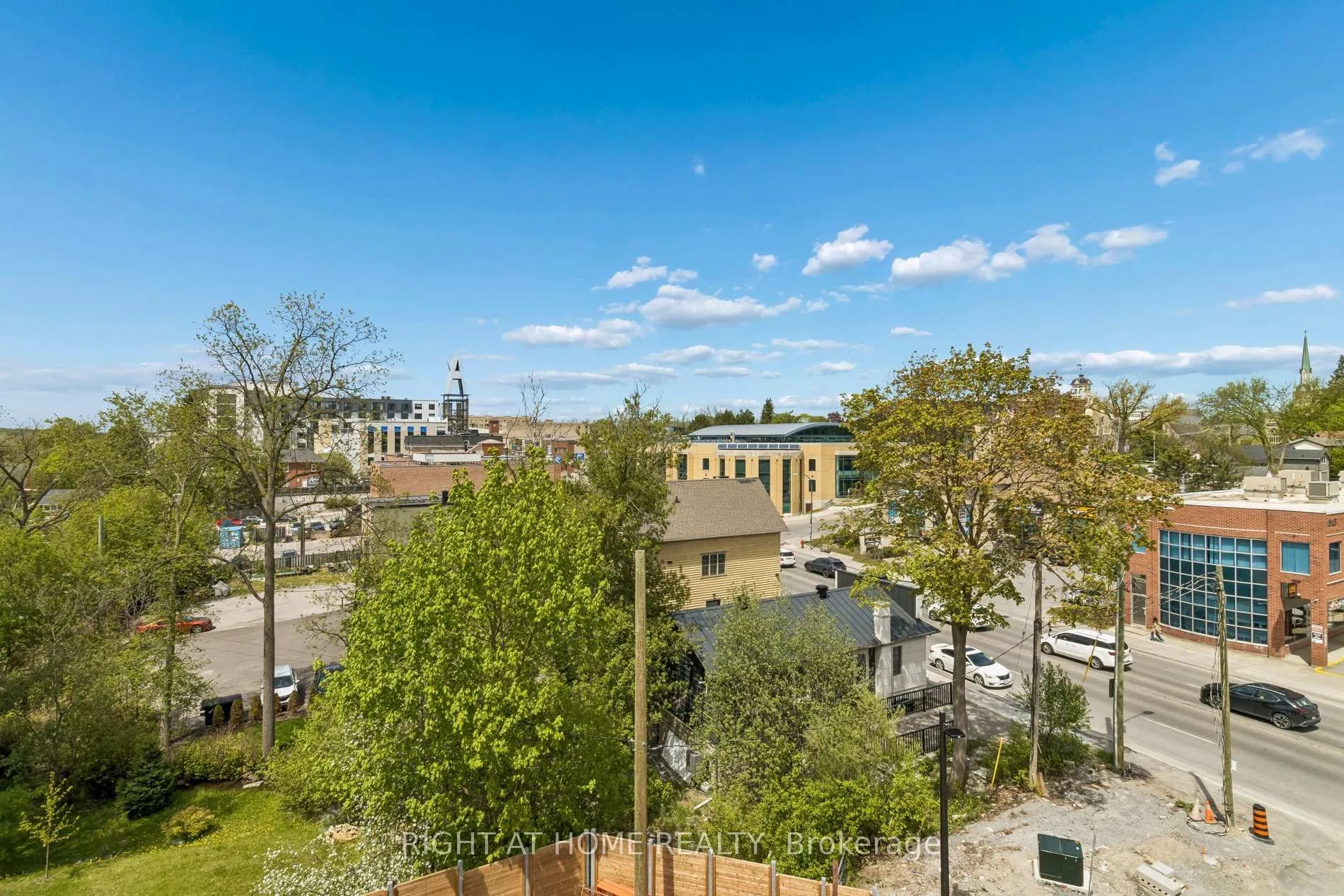 Photo 46 of Unit 206, 15100 Yonge Street, Aurora, Aurora Village — HOMEH