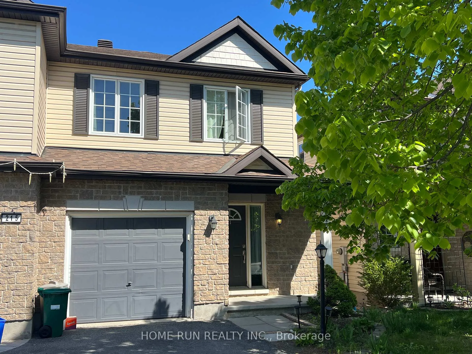 Photo 1 of 217 Deerfox Drive, Ottawa, Barrhaven - Longfields — HOMEH