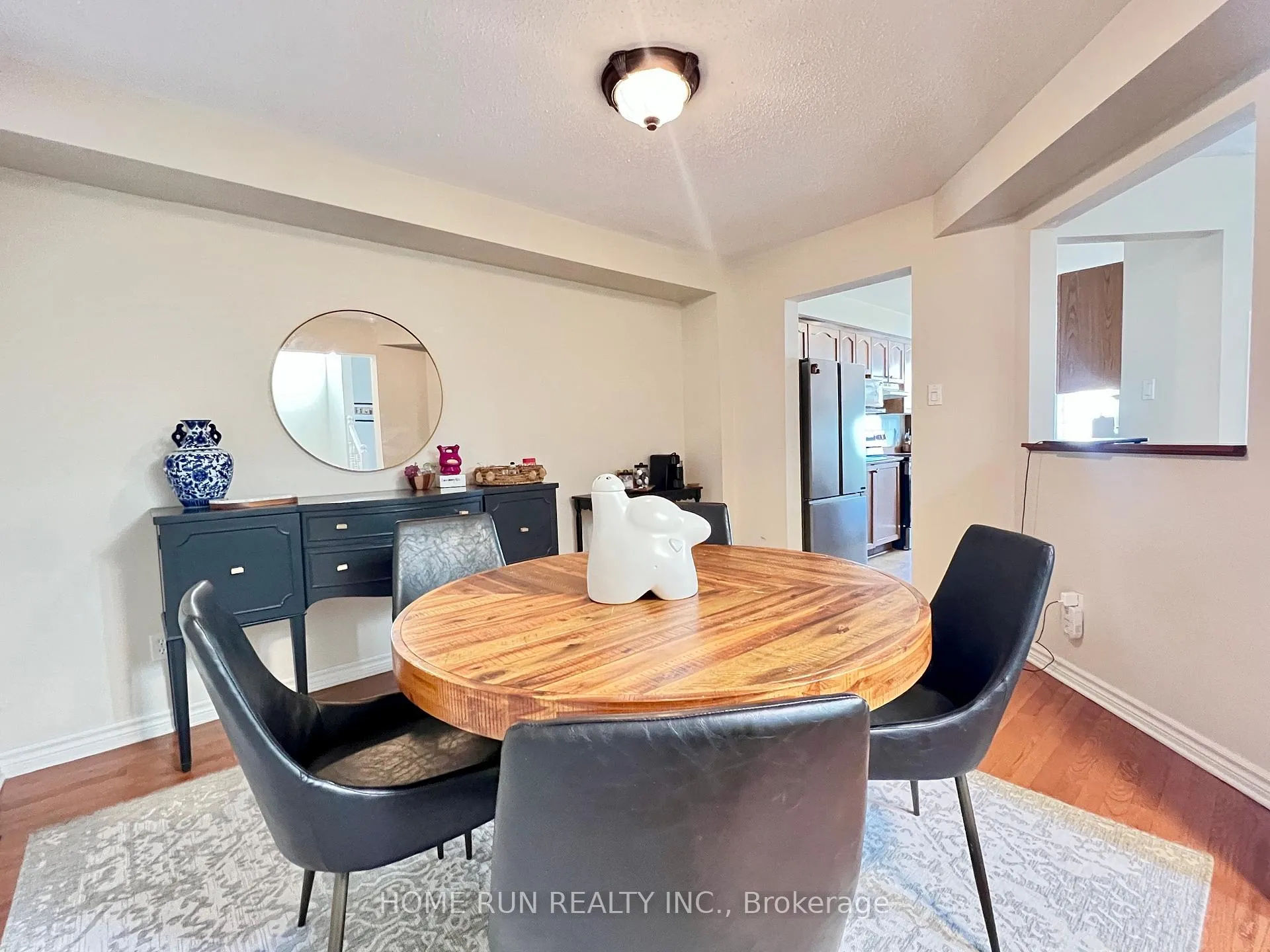 Photo 9 of 217 Deerfox Drive, Ottawa, Barrhaven - Longfields — HOMEH