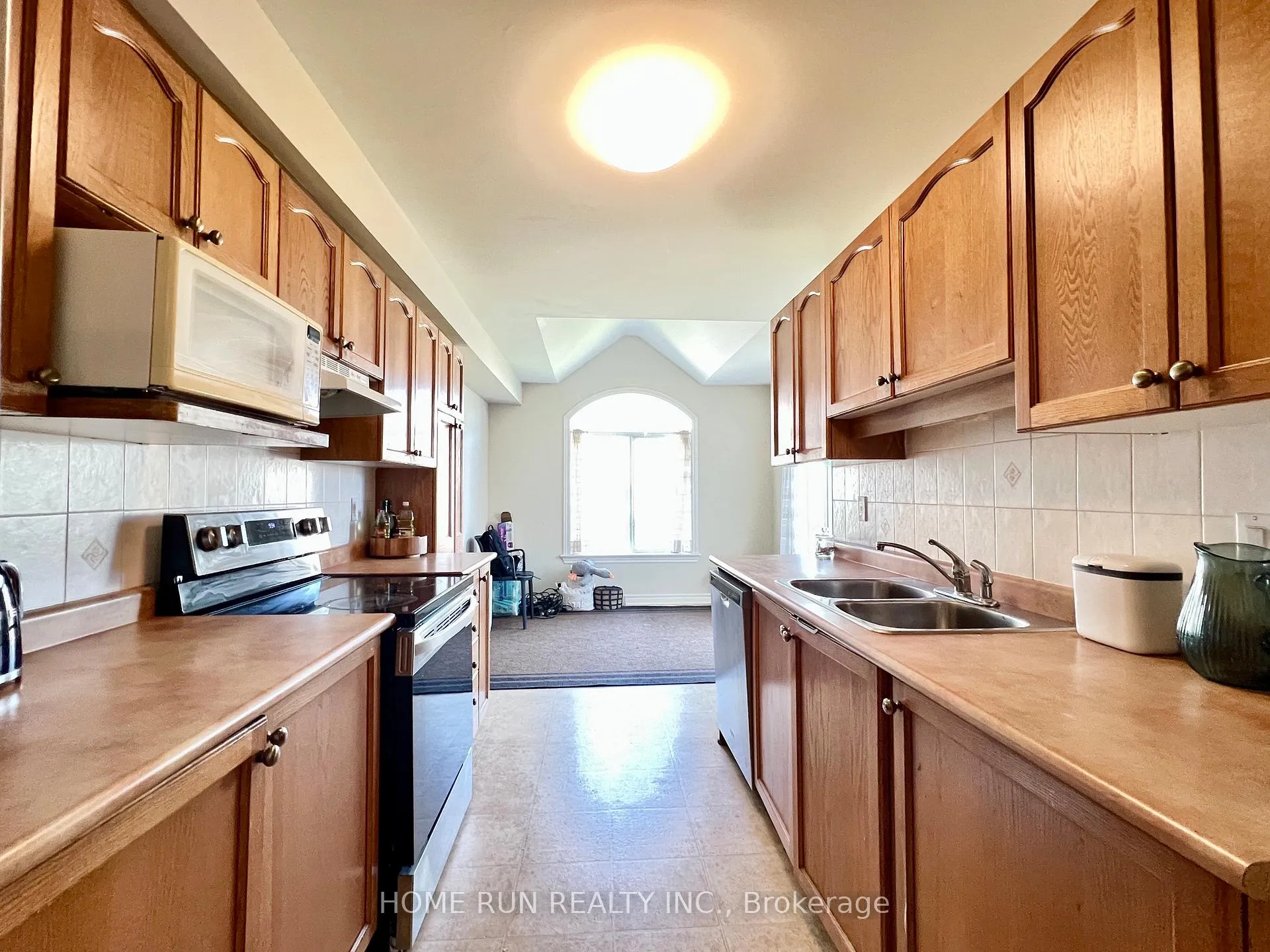 Photo 11 of 217 Deerfox Drive, Ottawa, Barrhaven - Longfields — HOMEH