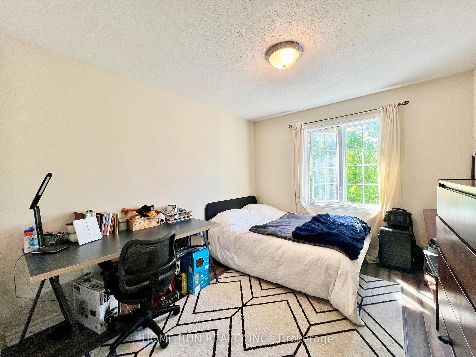 Photo 18 of 217 Deerfox Drive, Ottawa, Barrhaven - Longfields — HOMEH