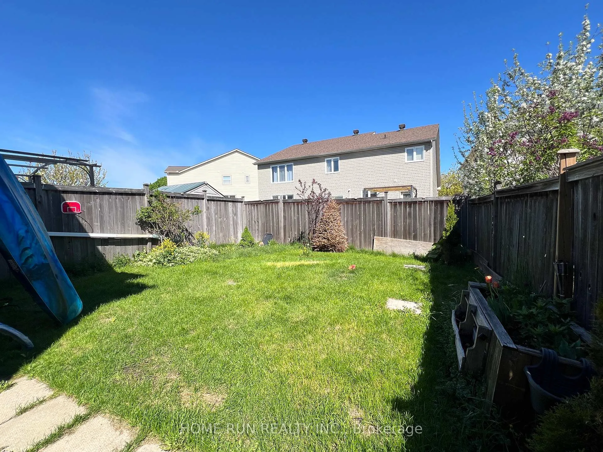 Photo 26 of 217 Deerfox Drive, Ottawa, Barrhaven - Longfields — HOMEH