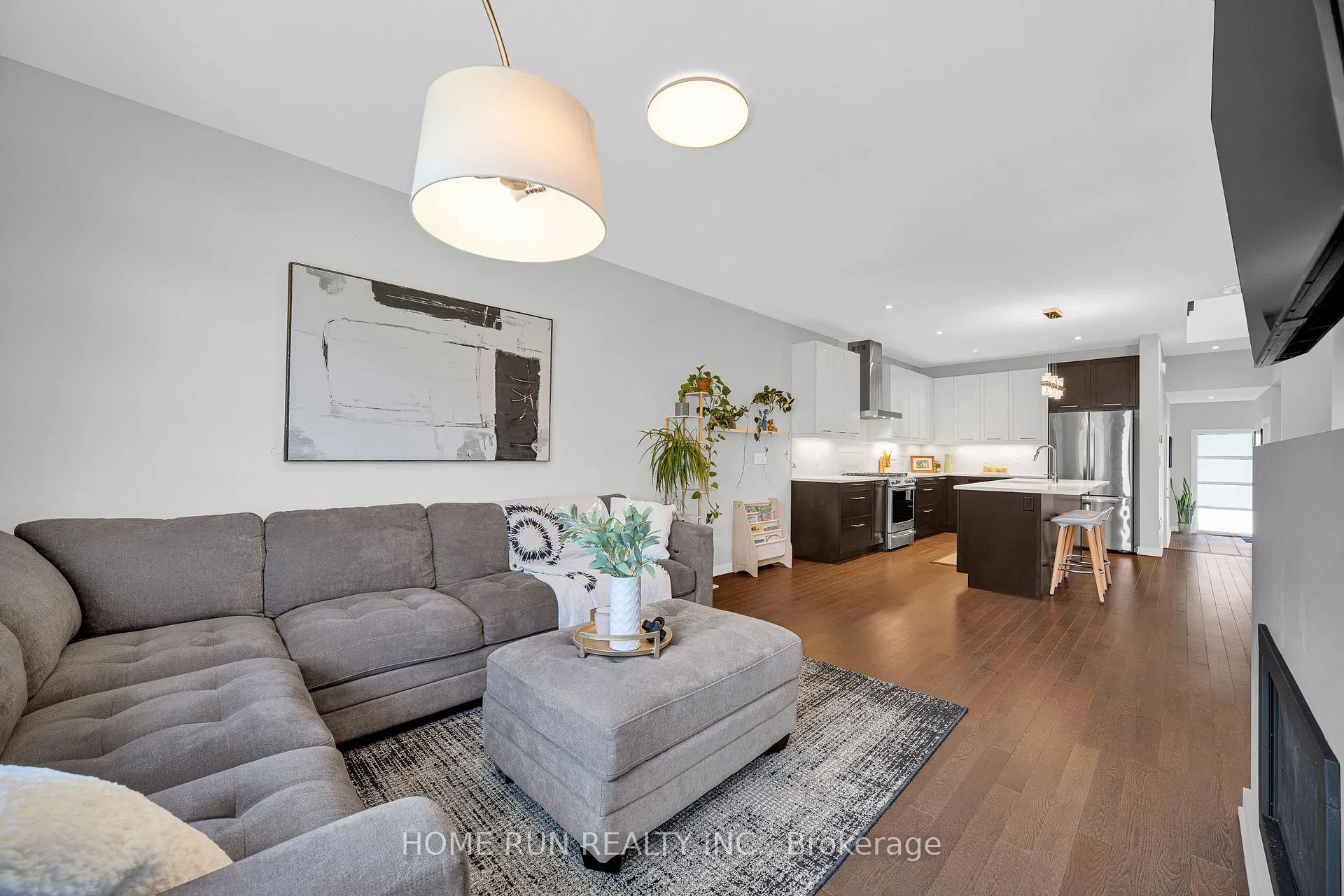 Photo 10 of 1056 Lunar Glow Crescent, Ottawa, Riverside South/Gloucester Glen — HOMEH