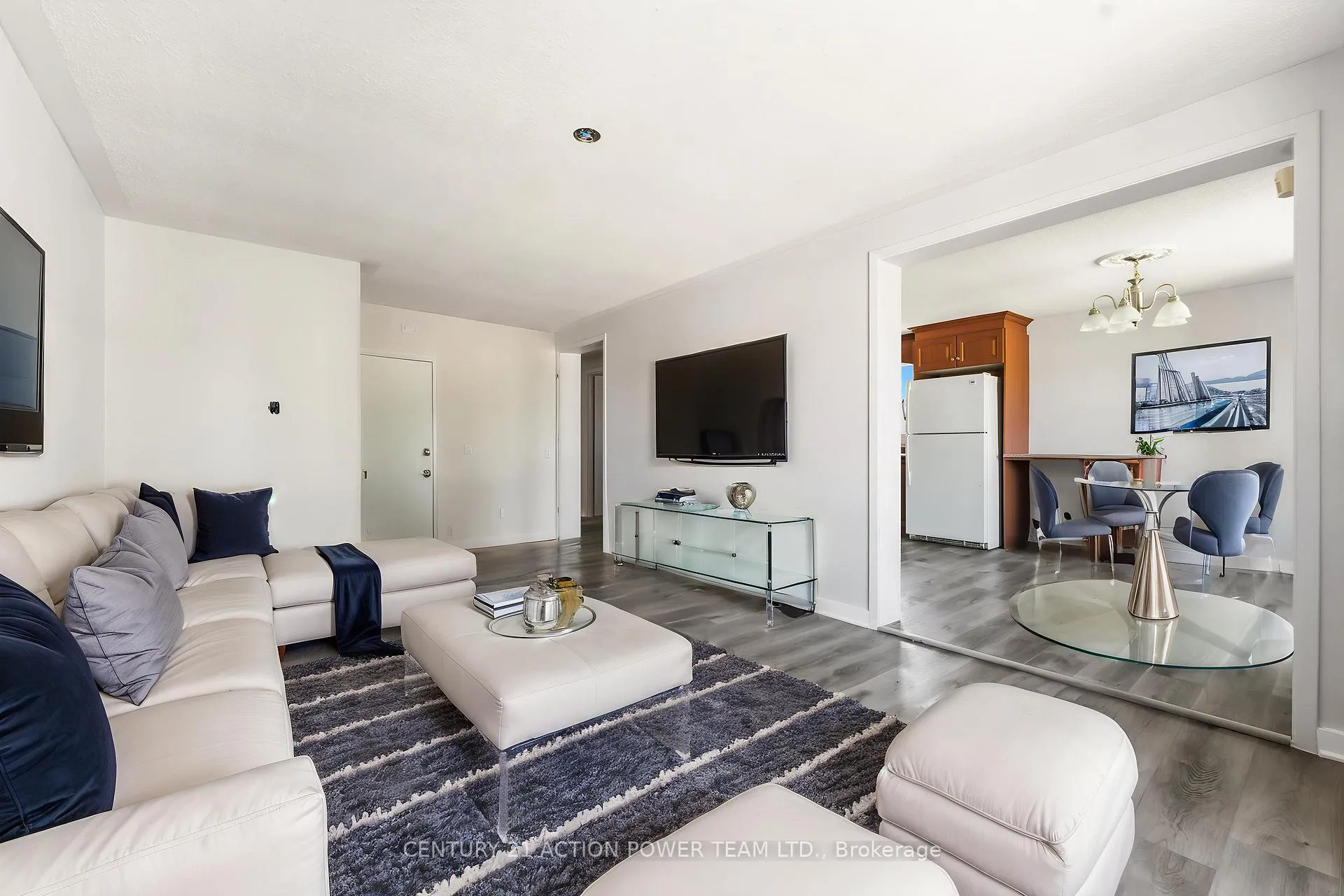 Photo 5 of Unit A, 2178 Erinbrook Crescent, Ottawa, Sheffield Glen/Industrial Park — HOMEH