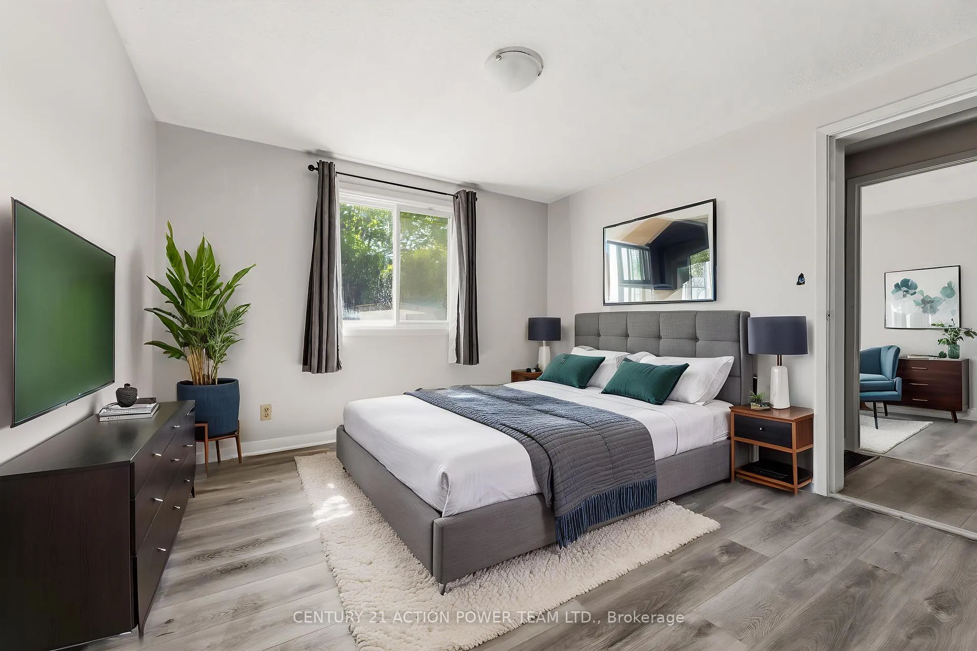 Photo 16 of Unit A, 2178 Erinbrook Crescent, Ottawa, Sheffield Glen/Industrial Park — HOMEH