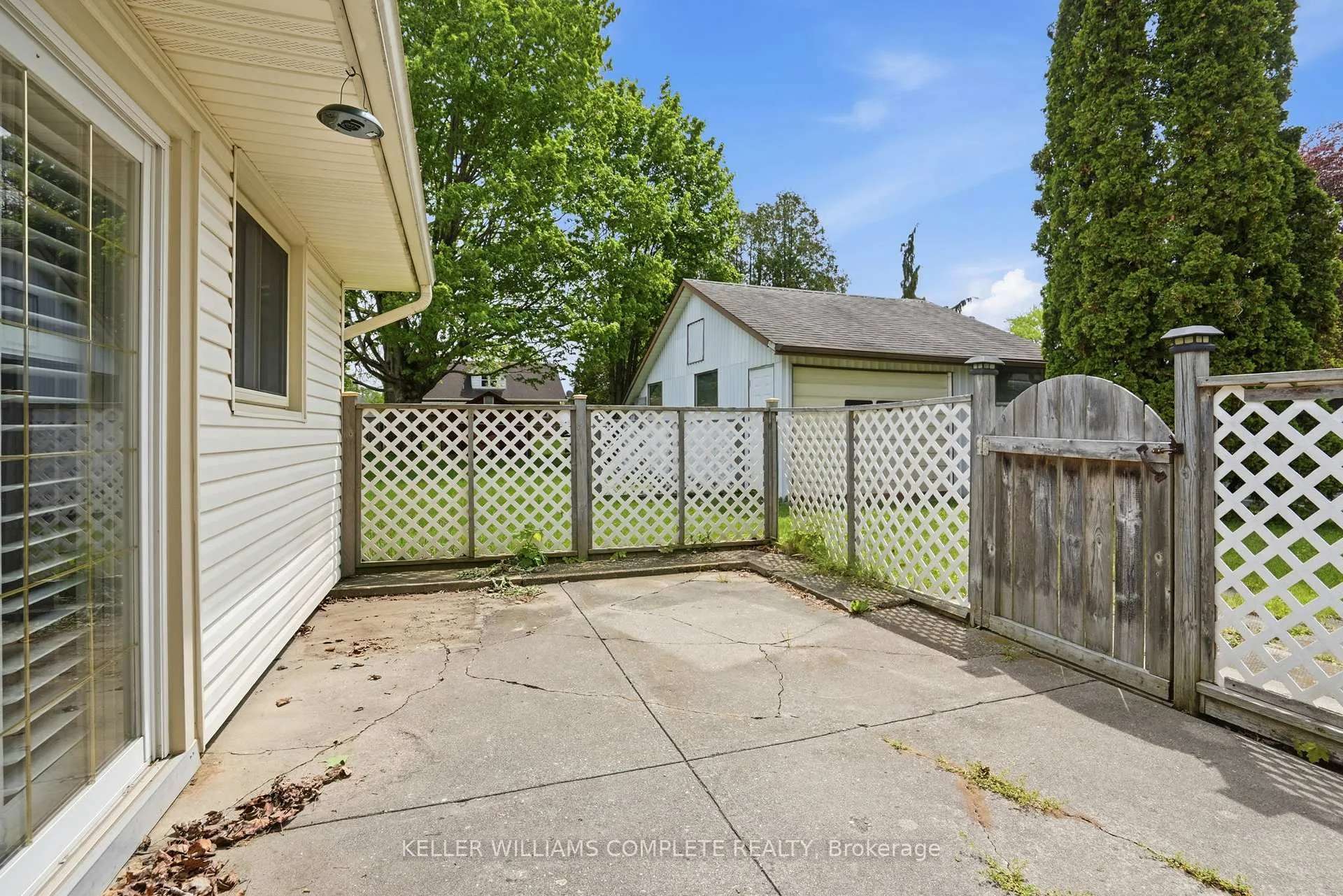 Photo 23 of 6 Stewart Drive, Brant, Brantford Twp — HOMEH