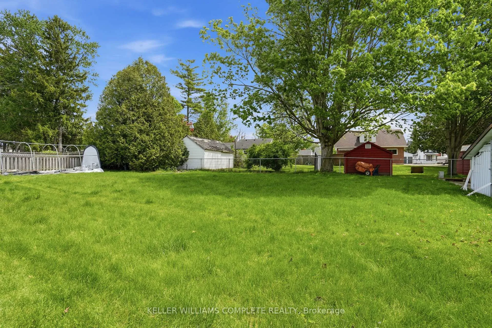 Photo 28 of 6 Stewart Drive, Brant, Brantford Twp — HOMEH