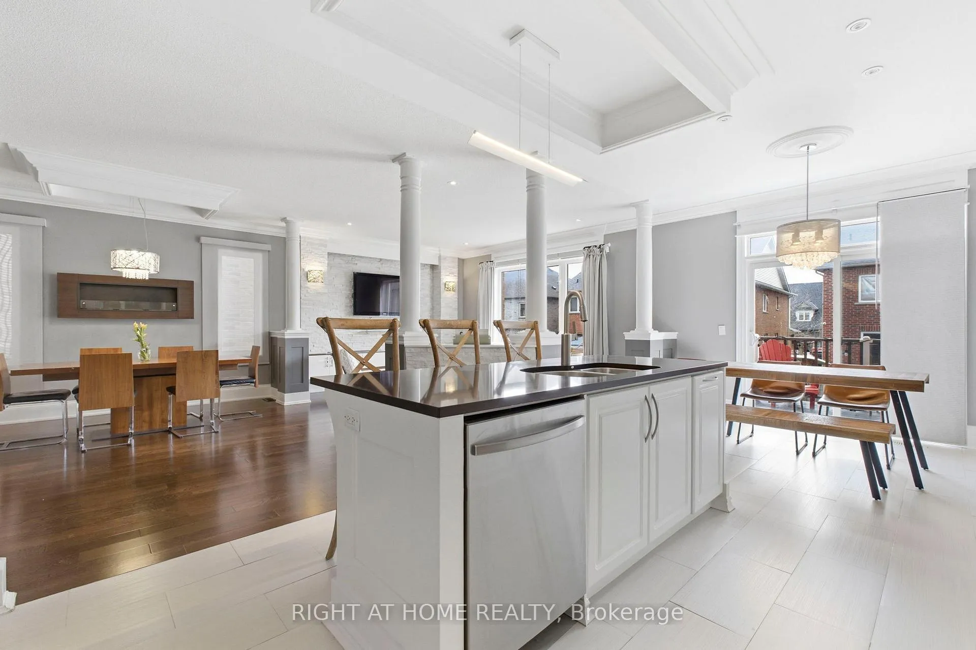 Photo 15 of 10 Learmont Avenue, Caledon, Rural Caledon — HOMEH