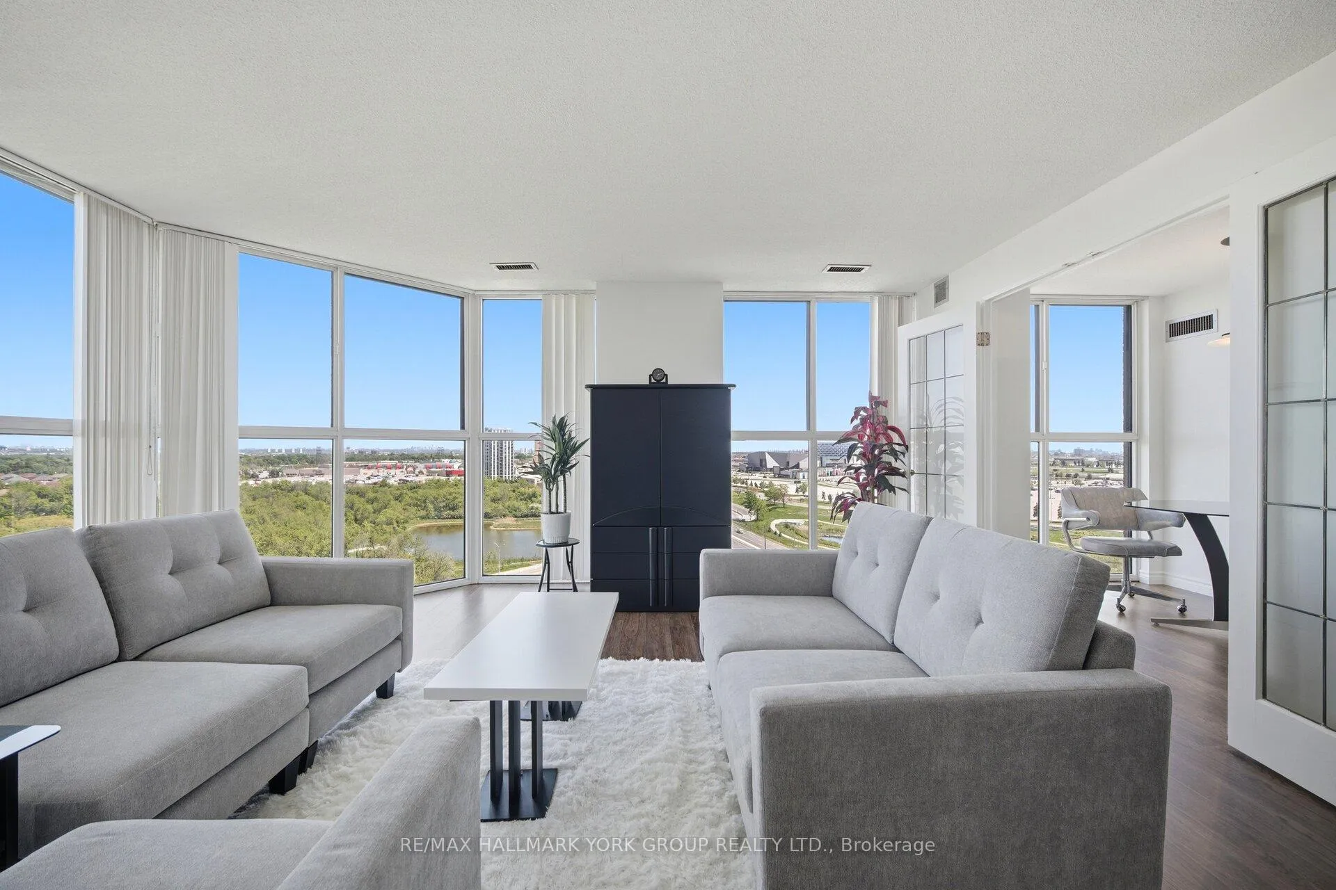 Photo 13 of Unit 1402, 600 Rexdale Boulevard, Etobicoke, West Humber-Clairville — HOMEH