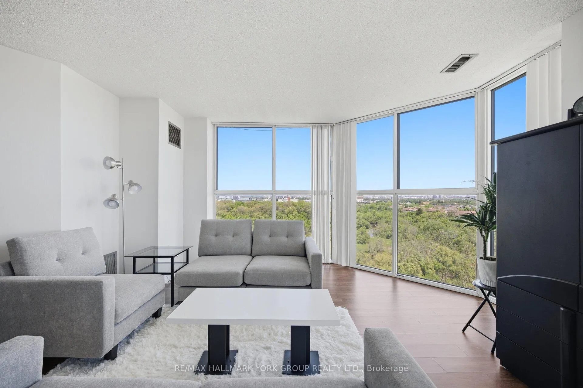Photo 14 of Unit 1402, 600 Rexdale Boulevard, Etobicoke, West Humber-Clairville — HOMEH