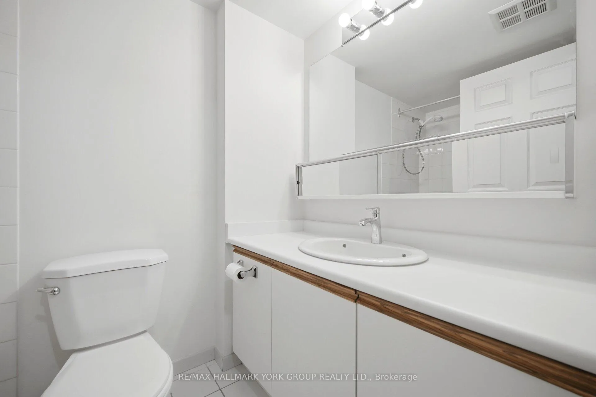 Photo 18 of Unit 1402, 600 Rexdale Boulevard, Etobicoke, West Humber-Clairville — HOMEH