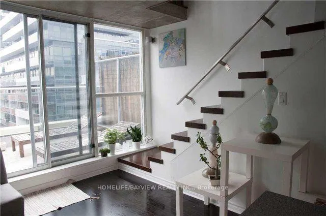 Photo 4 of Unit 1019, 1029 king Street W, Toronto, Niagara — HOMEH