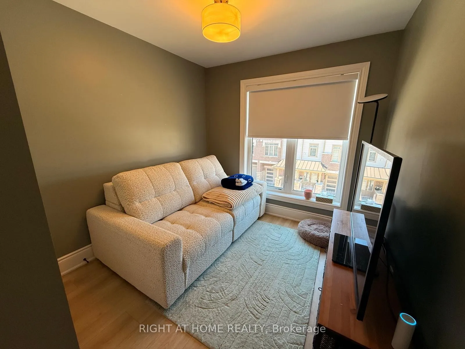 Photo 19 of 111 Bavin Street, Clarington, Bowmanville — HOMEH