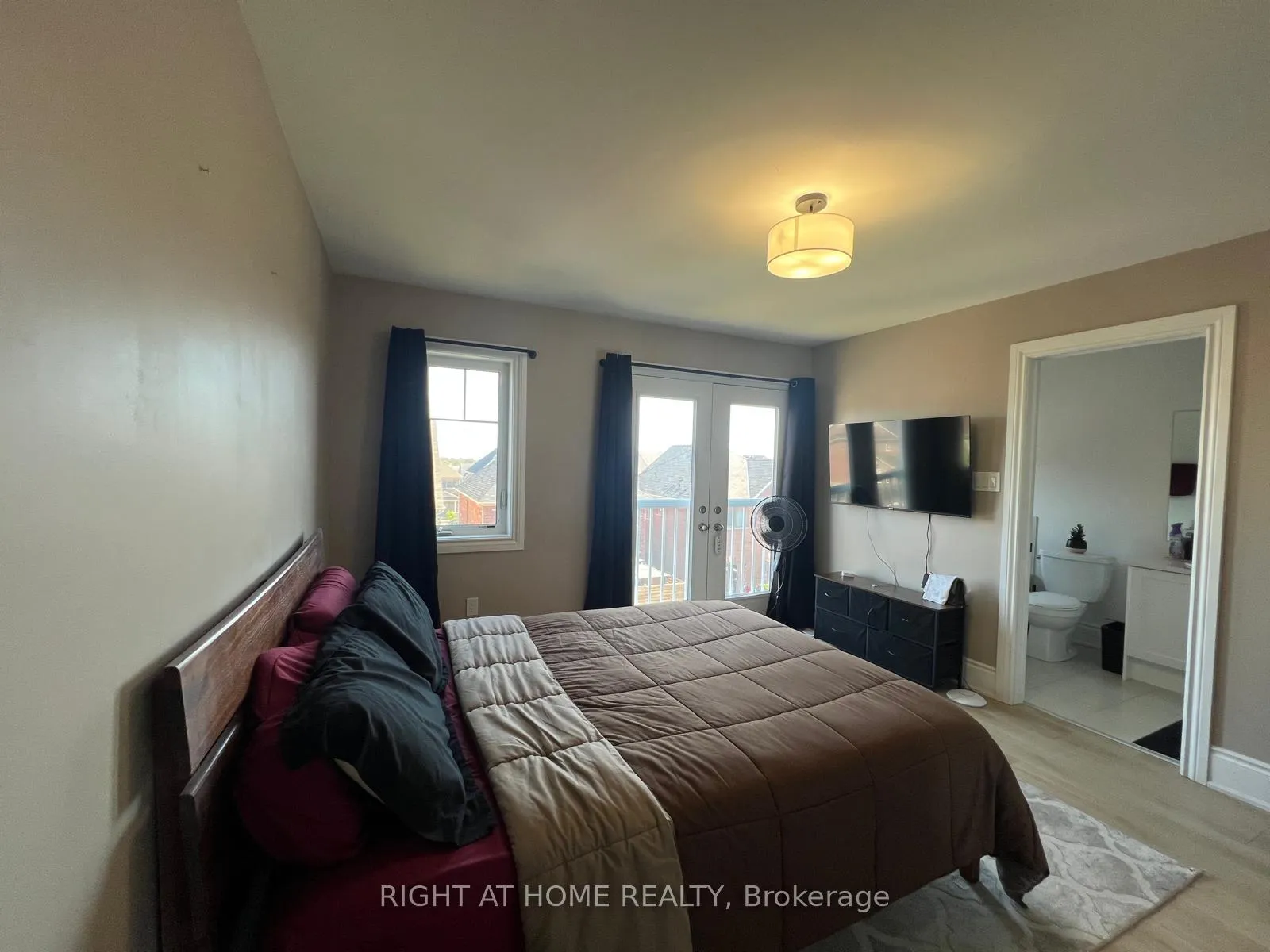 Photo 23 of 111 Bavin Street, Clarington, Bowmanville — HOMEH