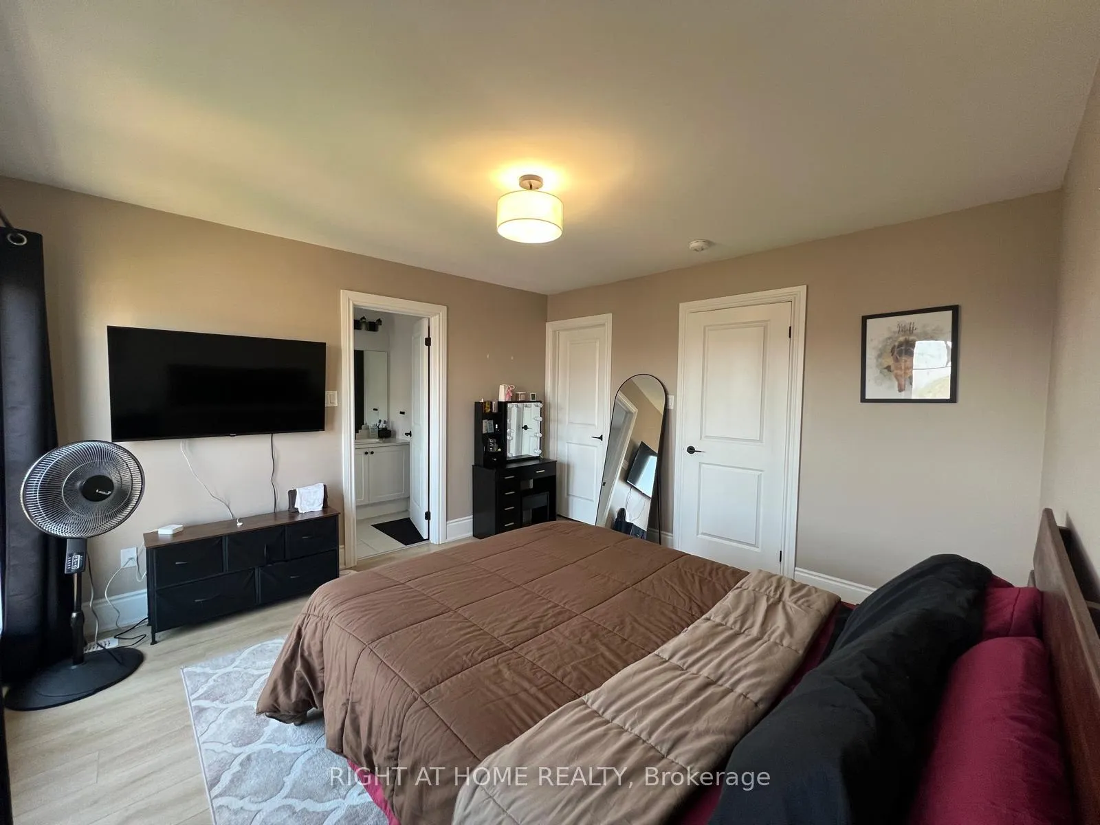 Photo 25 of 111 Bavin Street, Clarington, Bowmanville — HOMEH