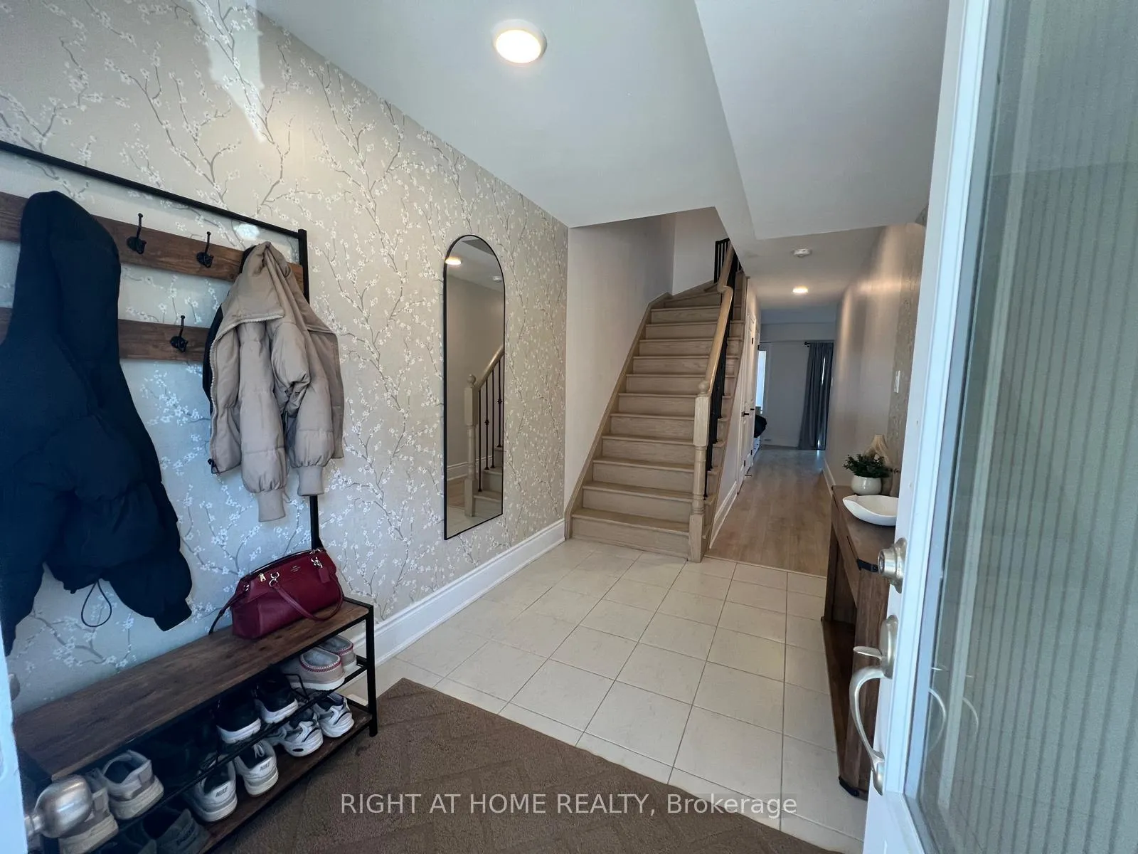Photo 33 of 111 Bavin Street, Clarington, Bowmanville — HOMEH