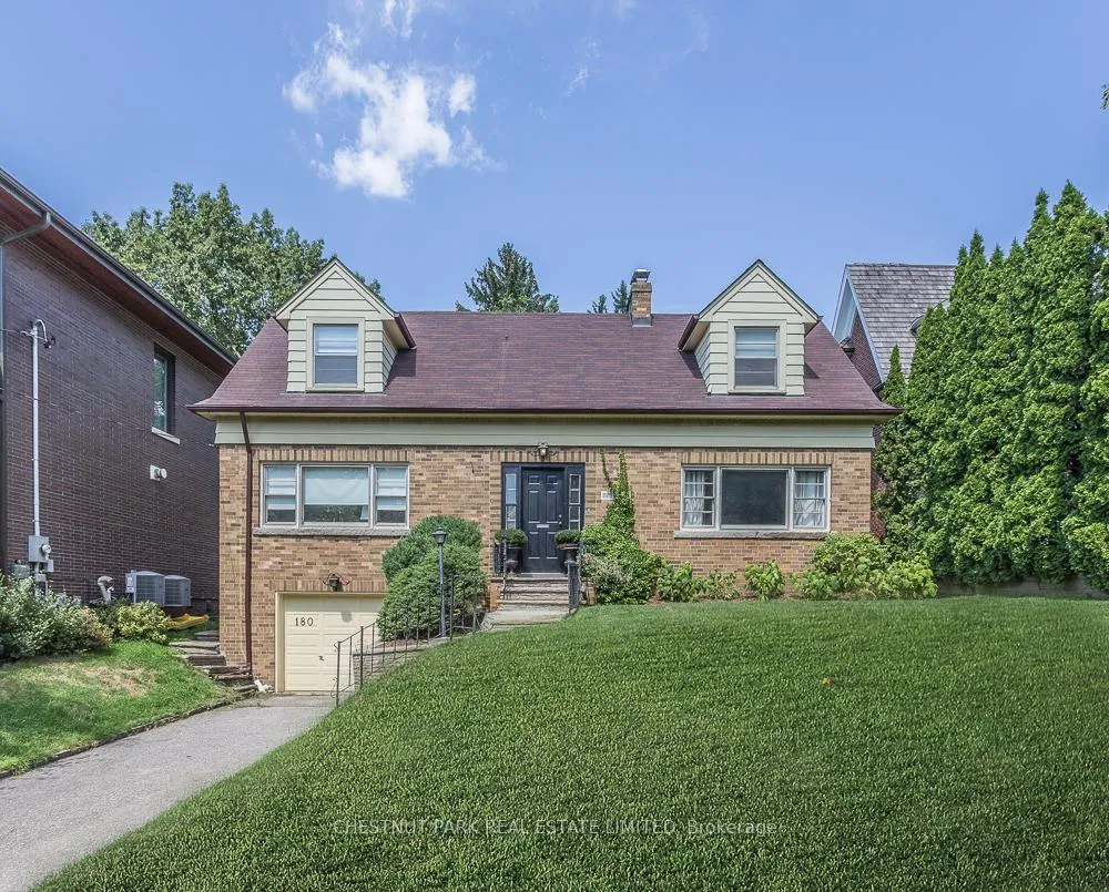 Front of 180 Strathgowan Avenue