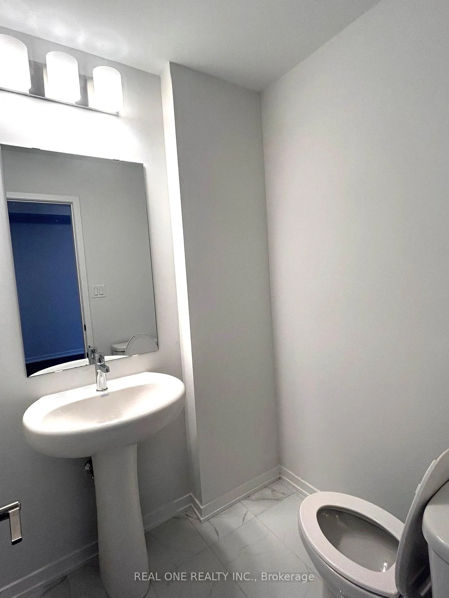 Photo 11 of Unit 41, 15 William Jackson Way, Etobicoke, New Toronto — HOMEH
