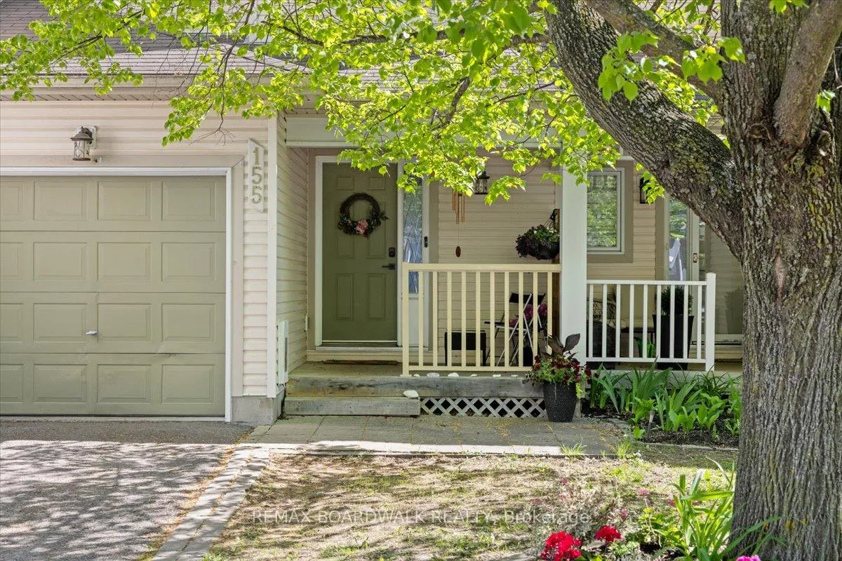 Photo 3 of 155 Crampton Drive, Carleton Place — HOMEH
