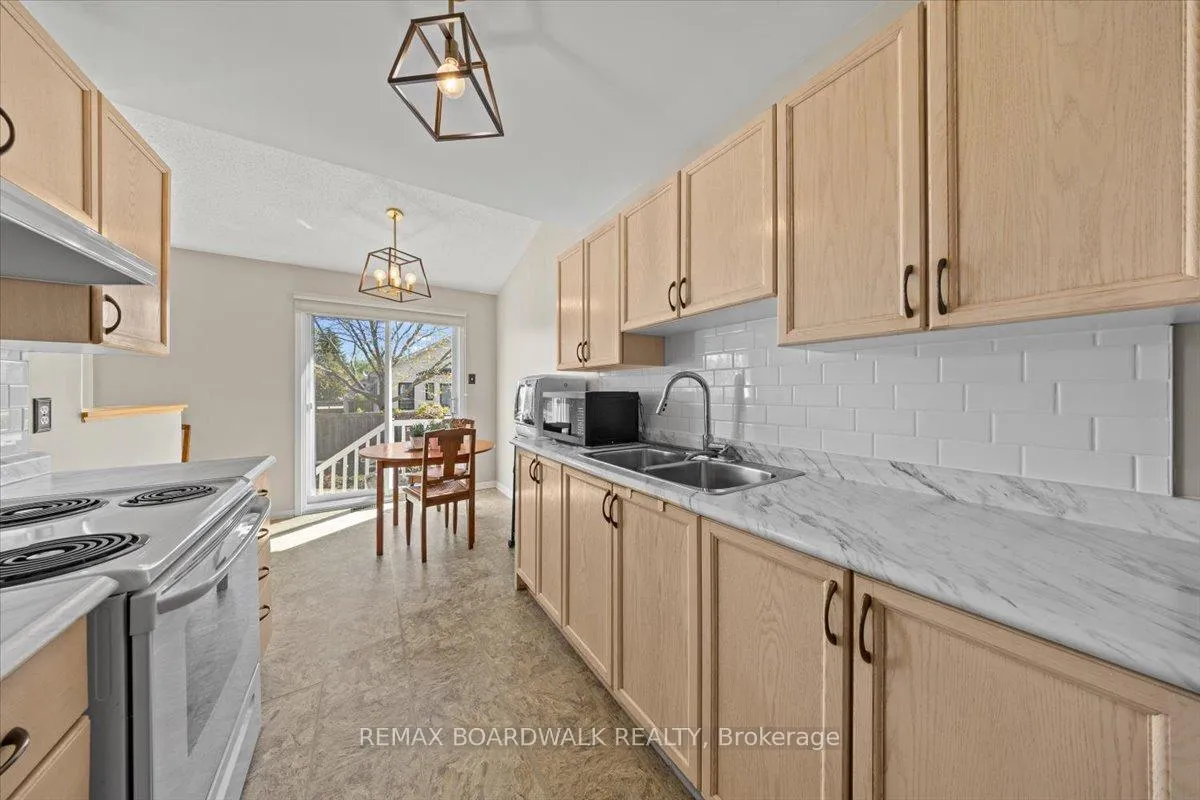 Photo 19 of 155 Crampton Drive, Carleton Place — HOMEH