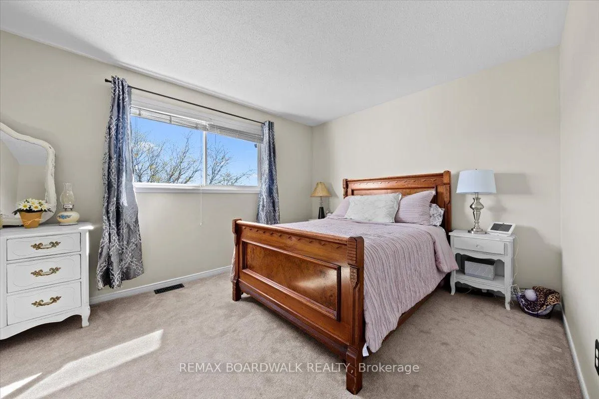 Photo 31 of 155 Crampton Drive, Carleton Place — HOMEH