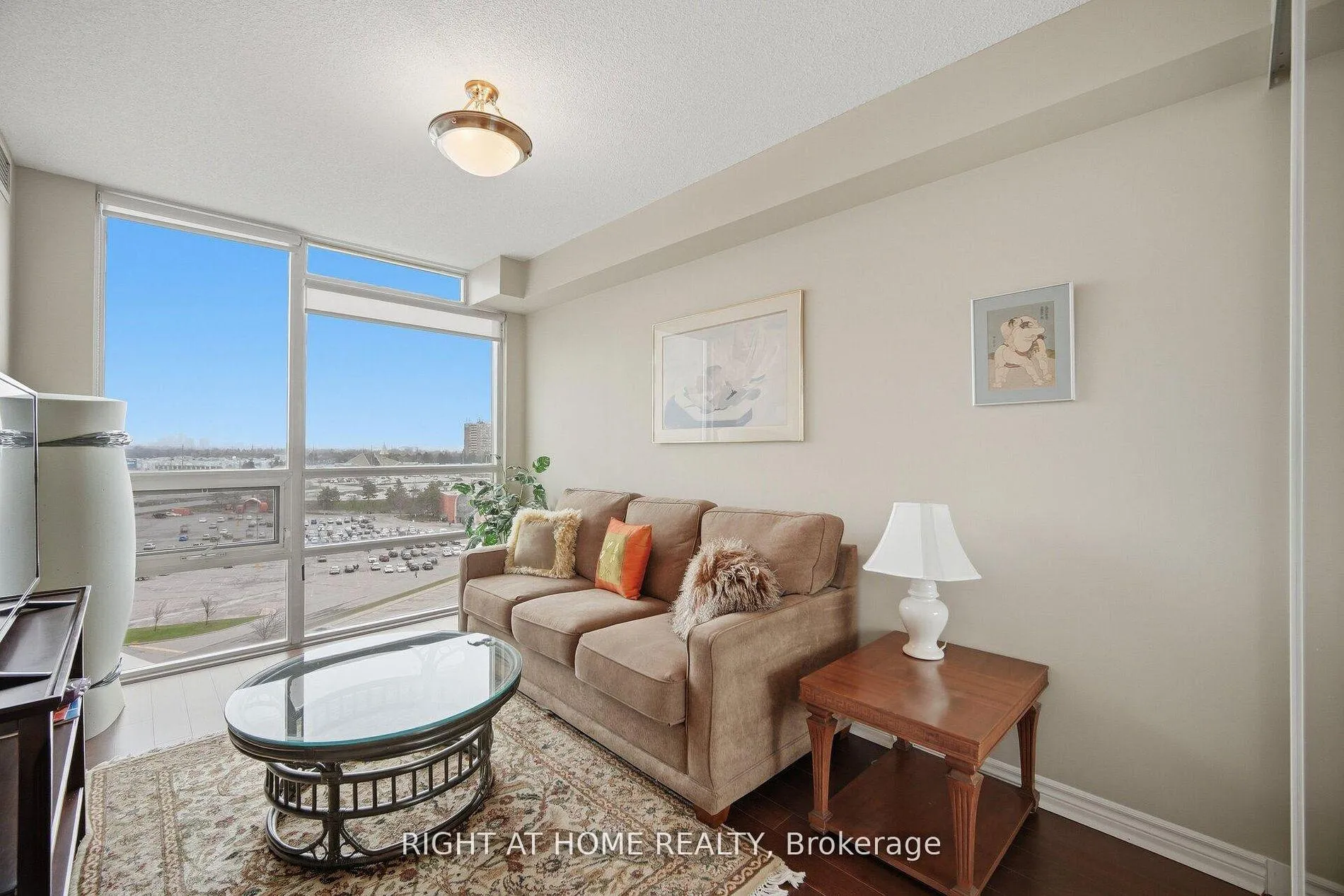 Photo 8 of Unit 1010, 88 Promenade Circle, Vaughan, Brownridge — HOMEH