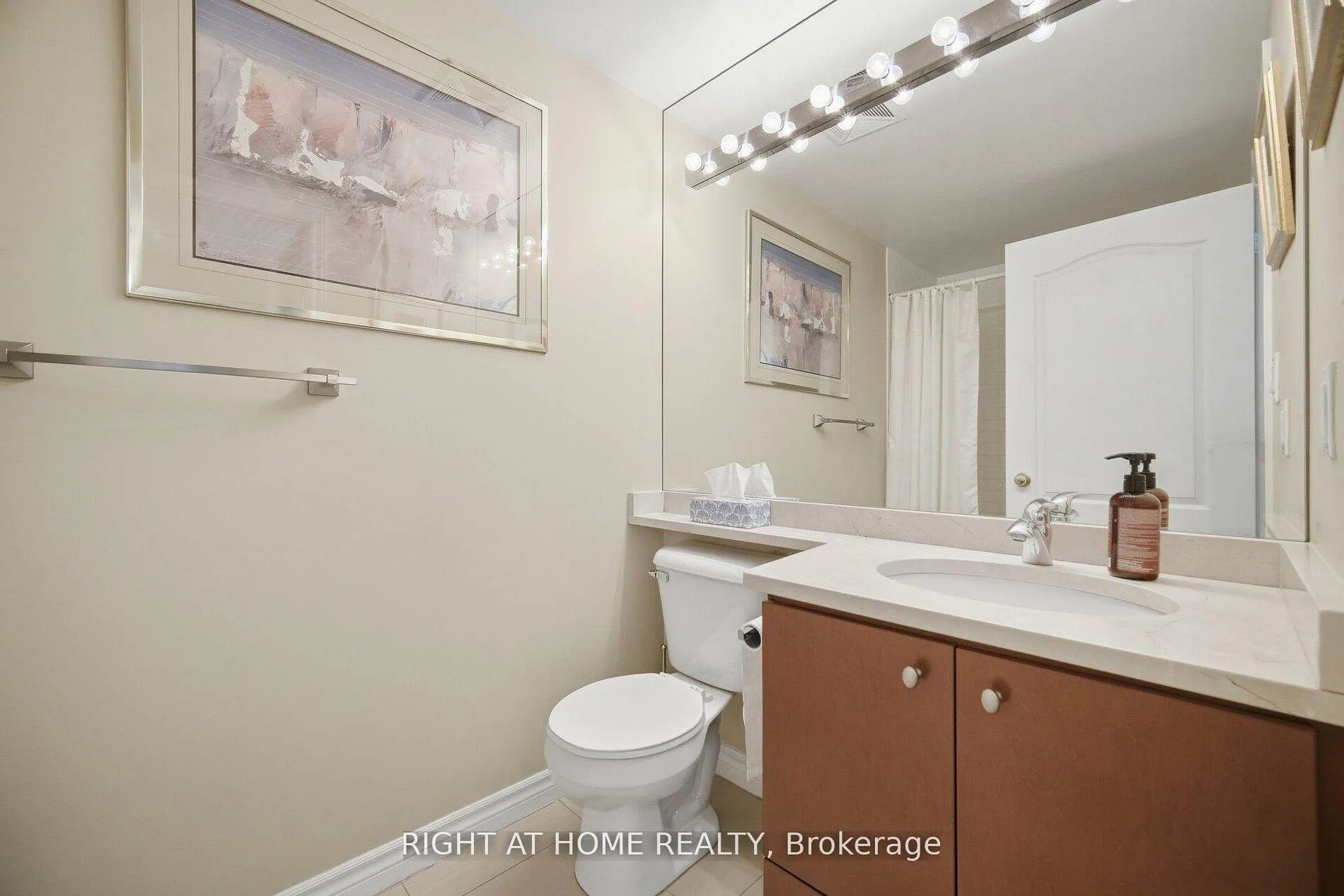 Photo 20 of Unit 1010, 88 Promenade Circle, Vaughan, Brownridge — HOMEH