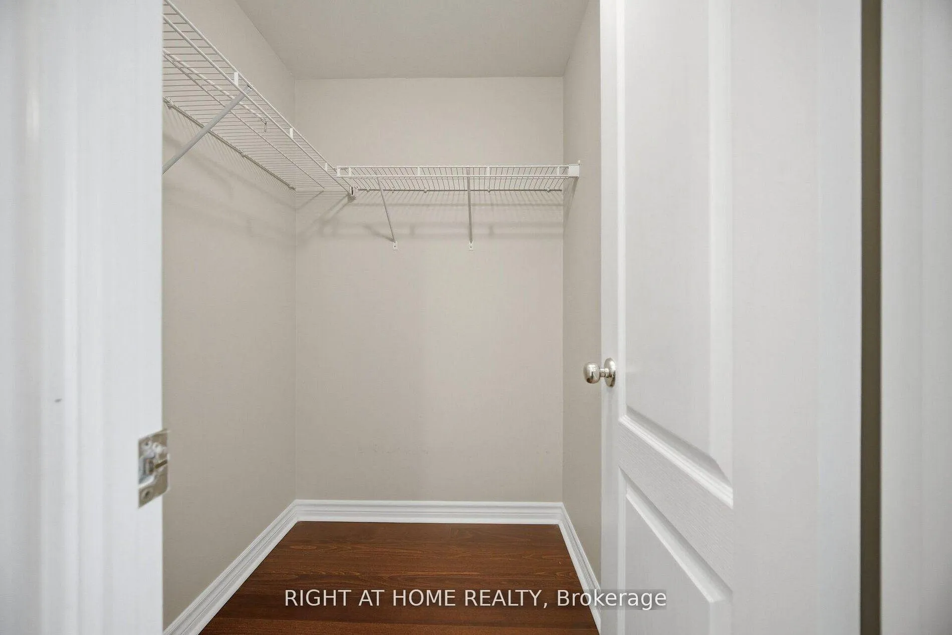 Photo 28 of Unit 1010, 88 Promenade Circle, Vaughan, Brownridge — HOMEH