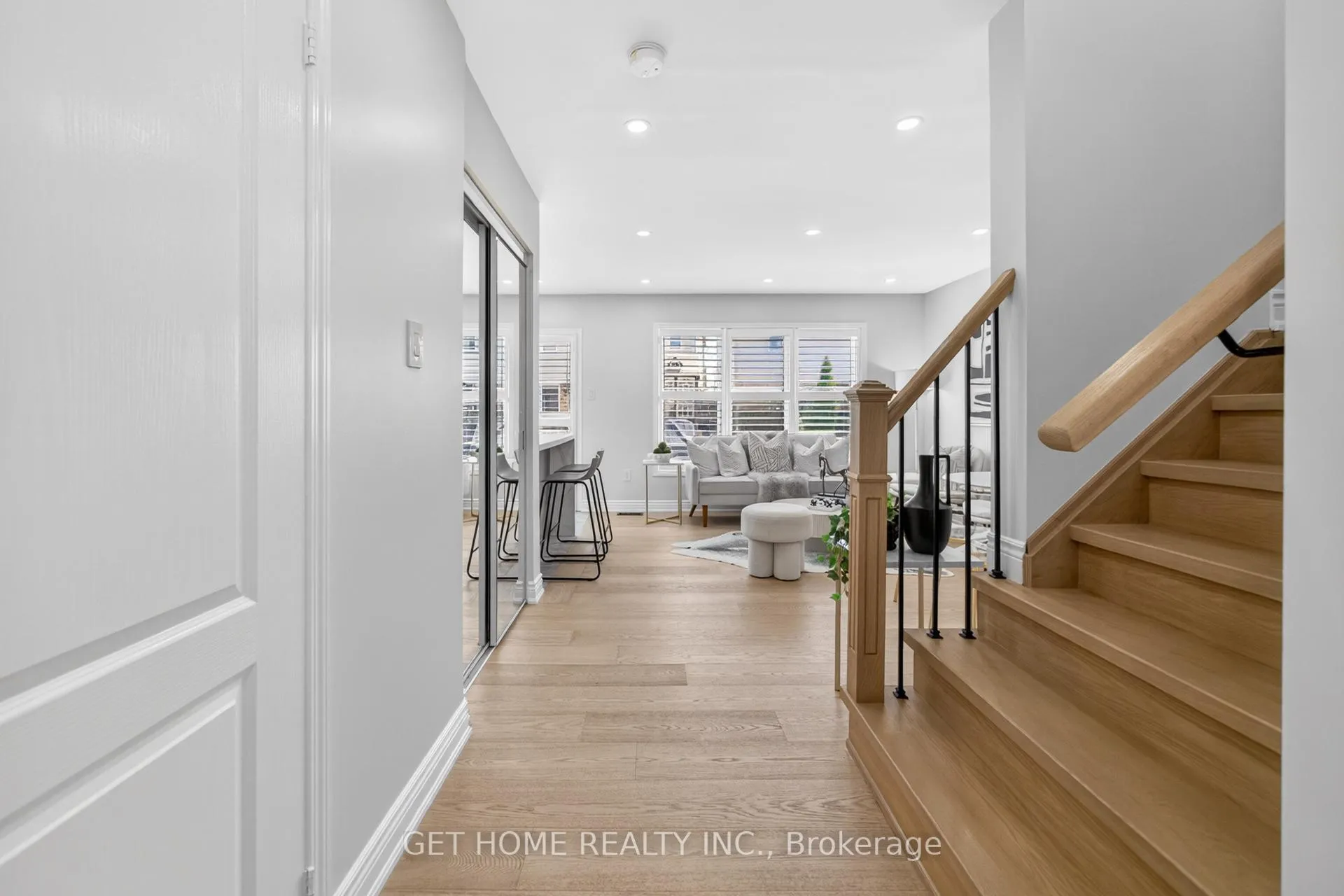Photo 9 of 384 Dymott Avenue, Milton, Harrison — HOMEH