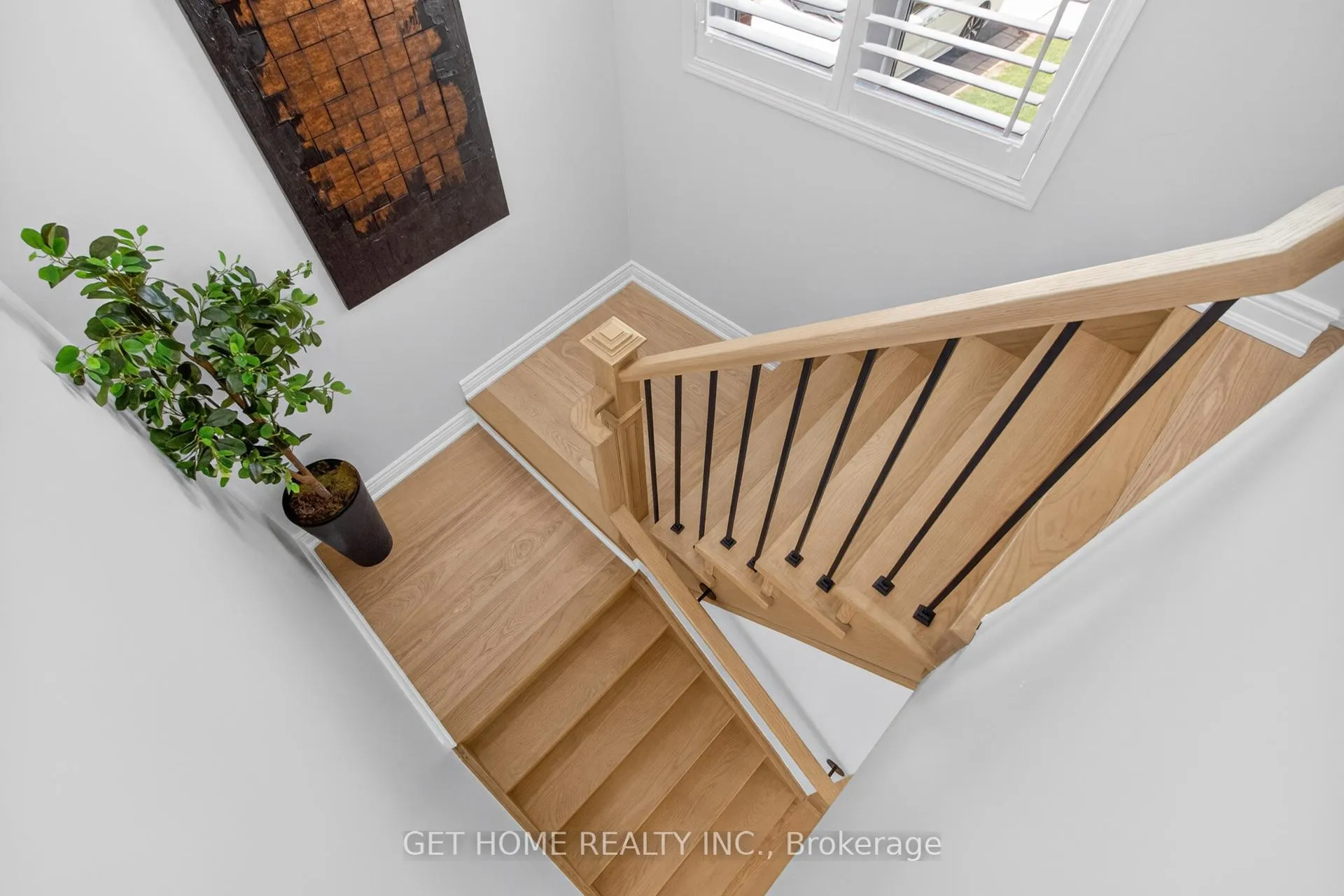 Photo 25 of 384 Dymott Avenue, Milton, Harrison — HOMEH