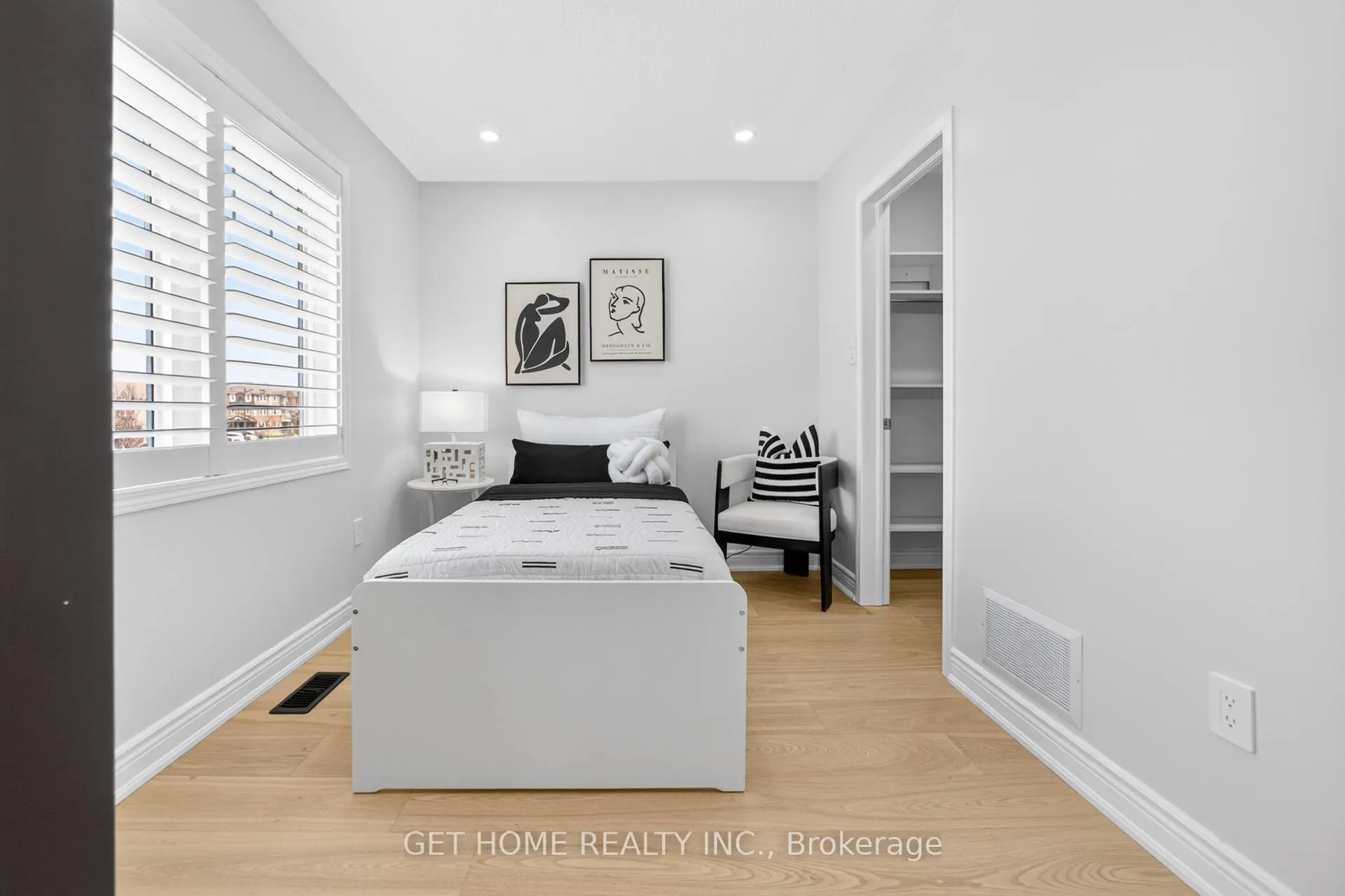 Photo 29 of 384 Dymott Avenue, Milton, Harrison — HOMEH